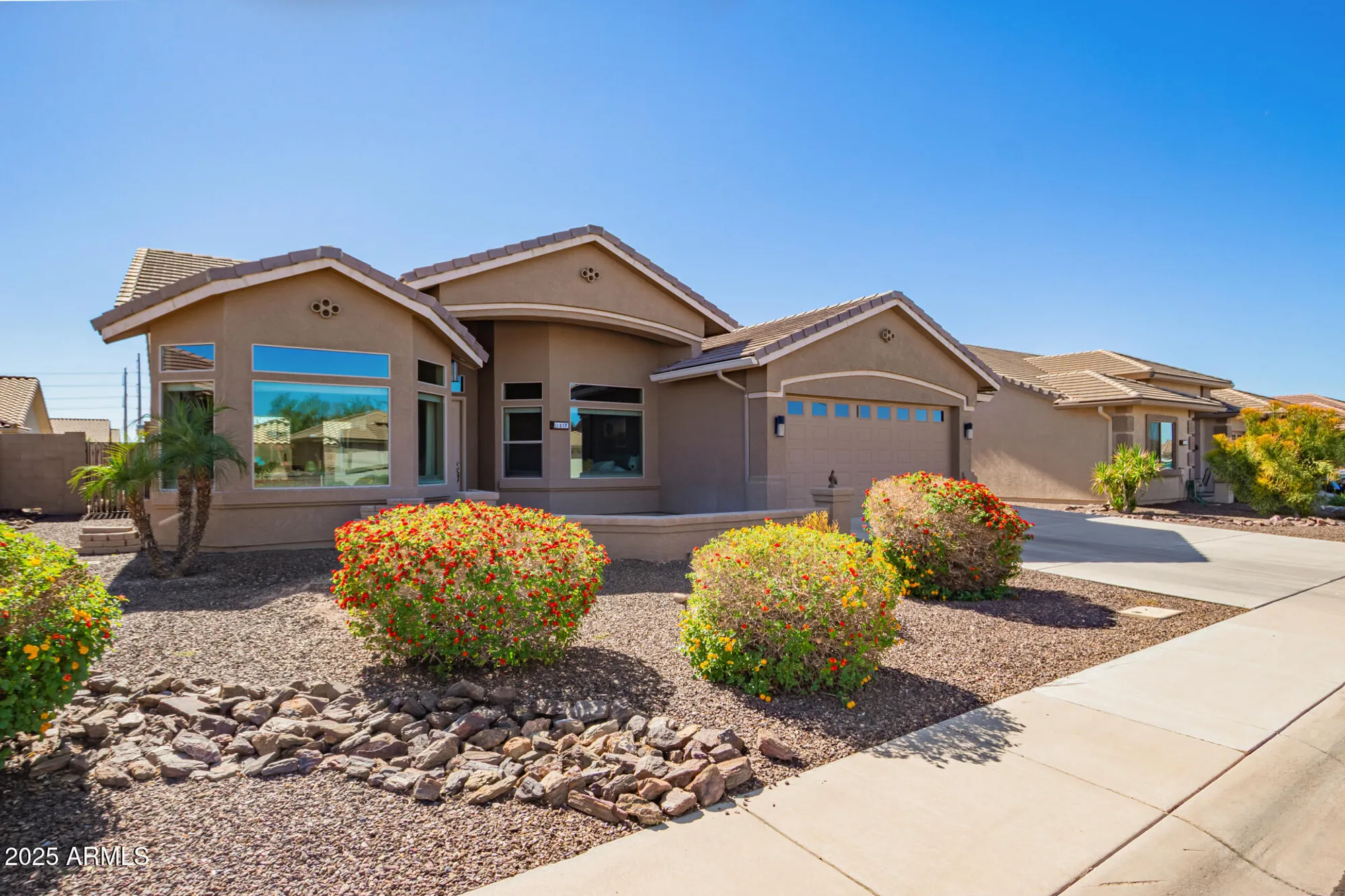Property Slideshow image 3 of 33 | 11217 e olla ave, Mesa, AZ, 85212