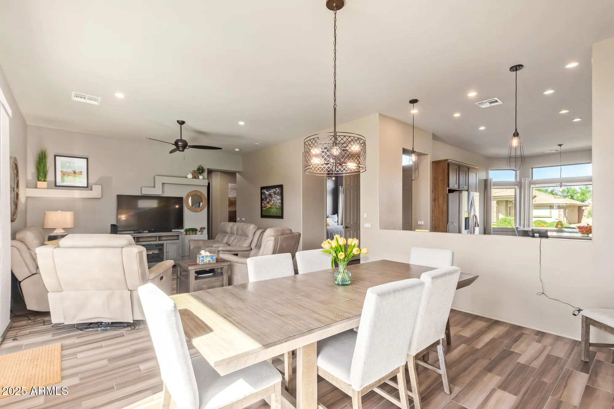 Property Slideshow image 11 of 33 | 11217 e olla ave, Mesa, AZ, 85212