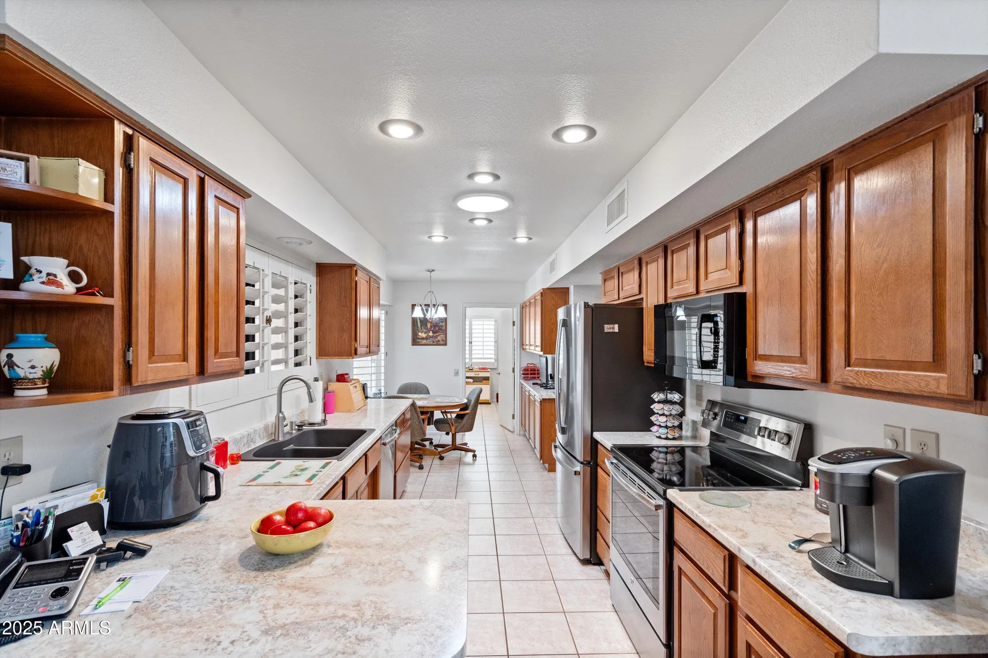 Property Slideshow image 12 of 37 | 17819 n 136th ct, Sun City West, AZ, 85375