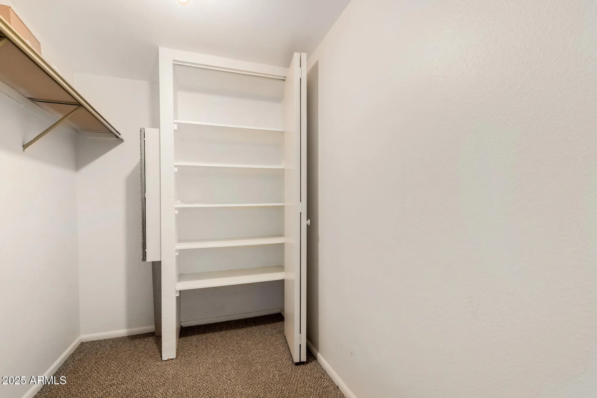 Property Slideshow image 9 of 16 | 7920 e camelback rd unit 608, Scottsdale, AZ, 85251