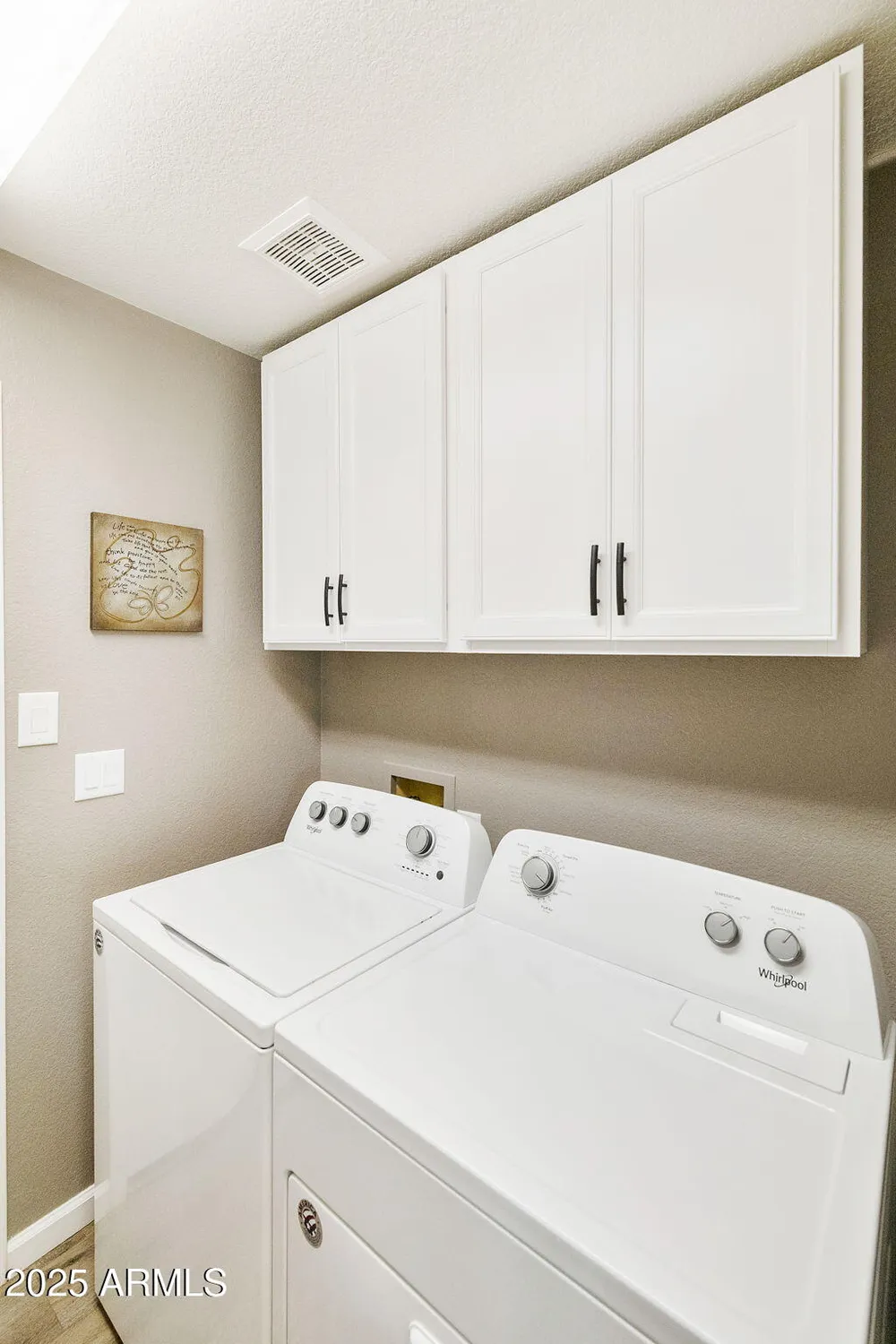 Property Slideshow image 34 of 79 | 26001 s flame tree dr, Sun Lakes, AZ, 85248