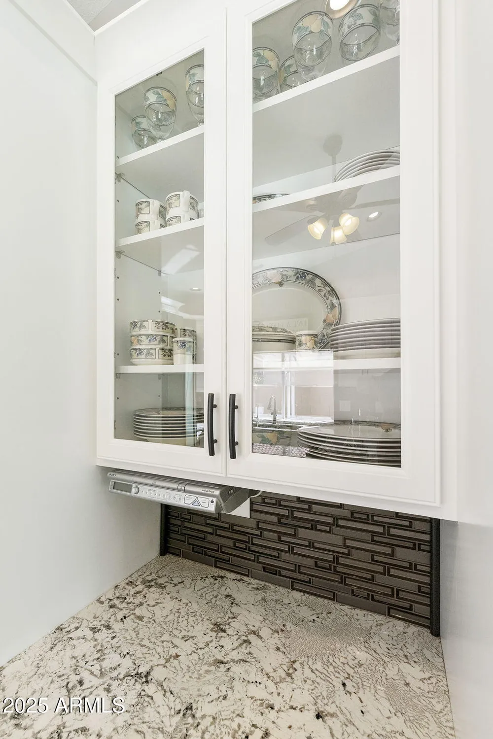 Property Slideshow image 10 of 79 | 26001 s flame tree dr, Sun Lakes, AZ, 85248