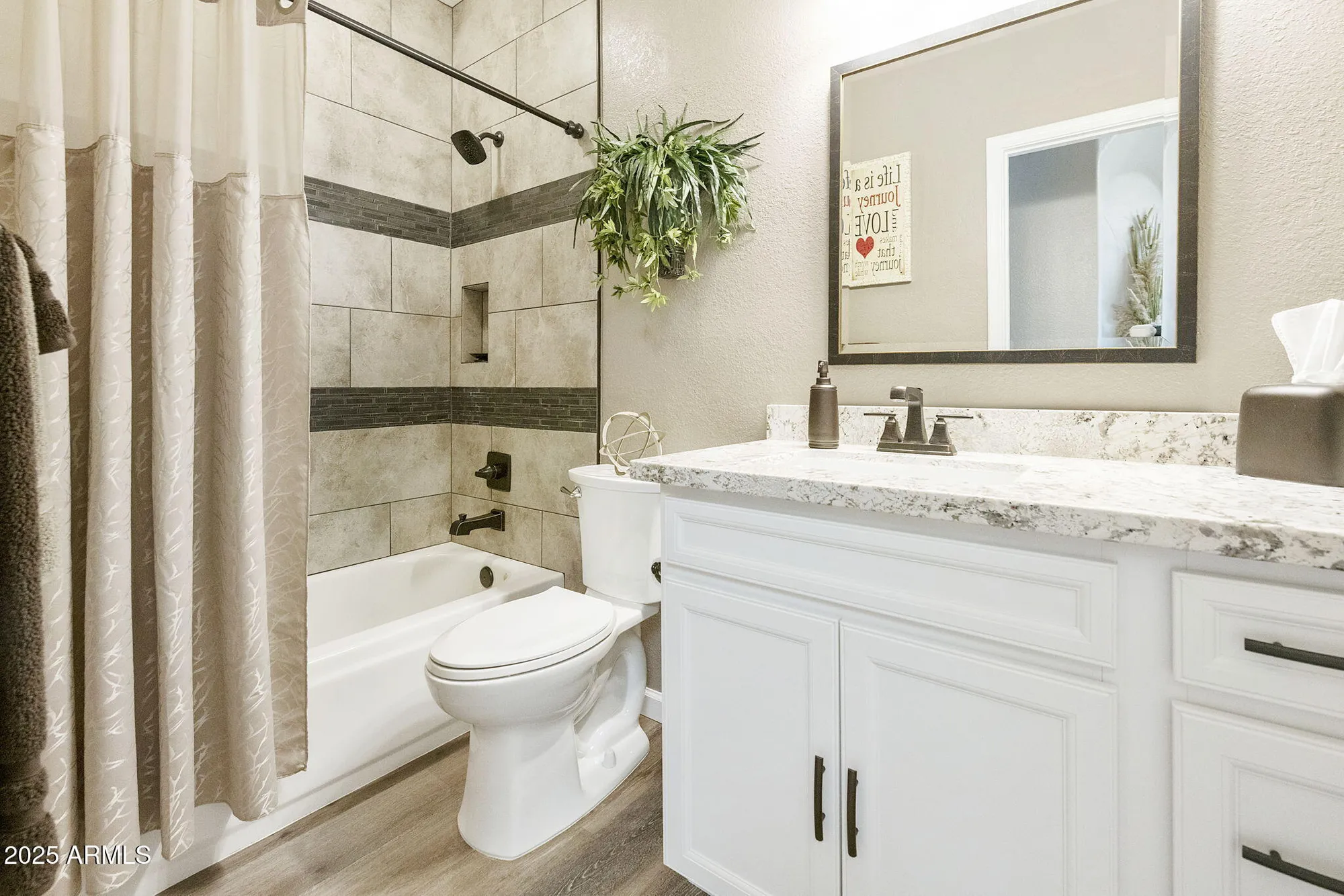 Property Slideshow image 32 of 79 | 26001 s flame tree dr, Sun Lakes, AZ, 85248