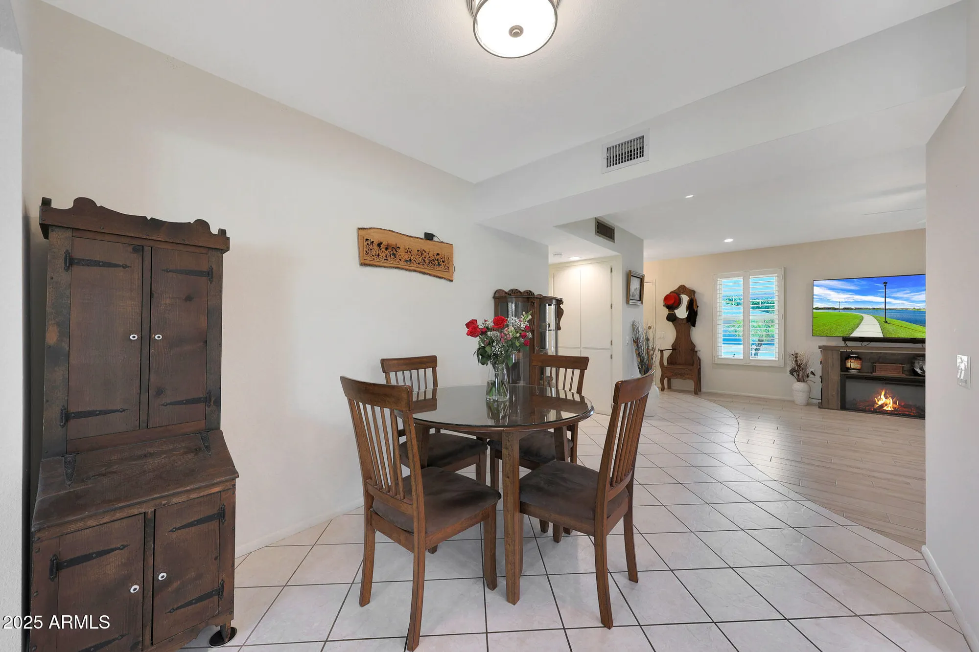 Property Slideshow image 13 of 55 | 10754 w brookside dr, Sun City, AZ, 85351