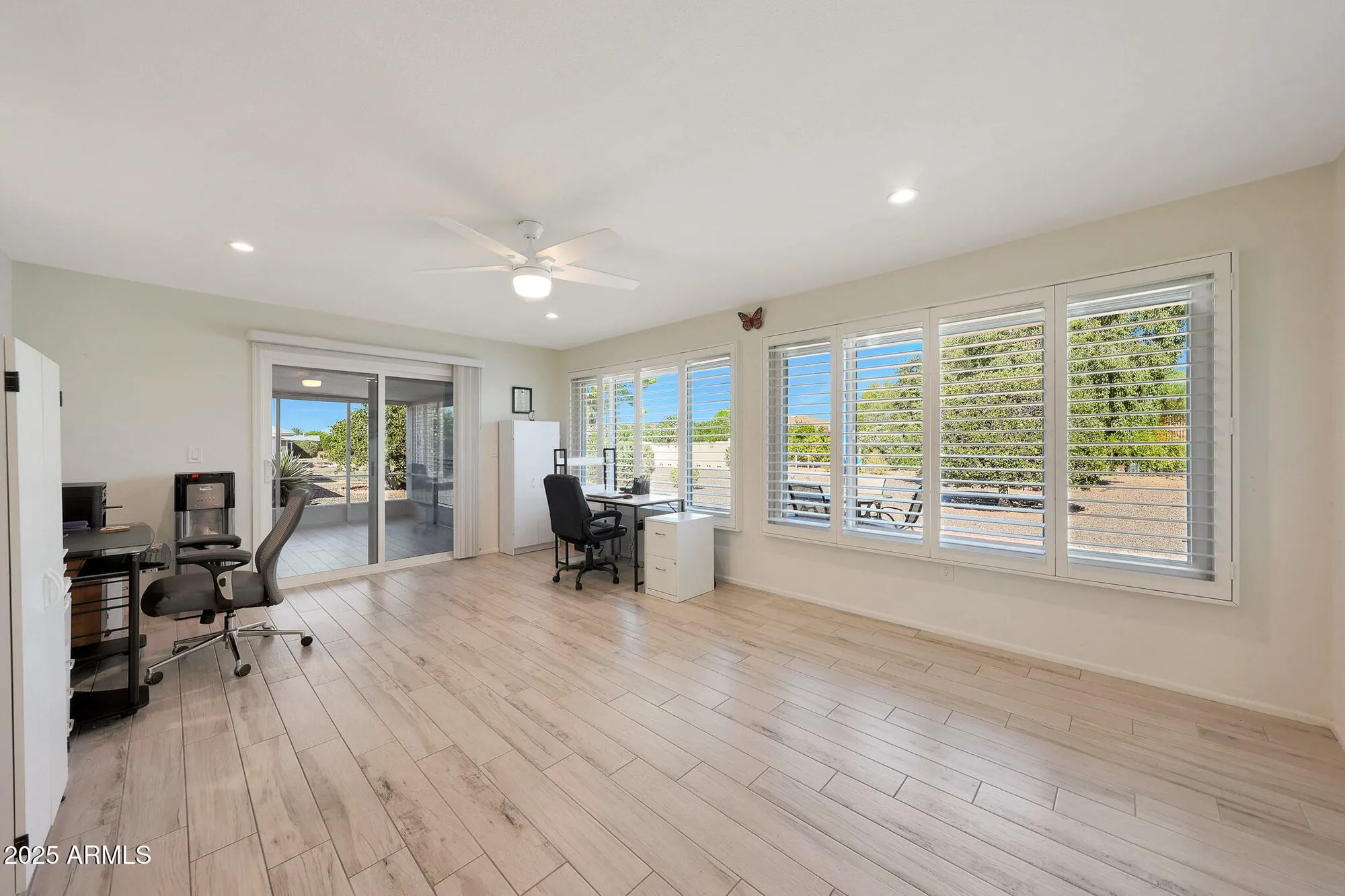 Property Slideshow image 17 of 55 | 10754 w brookside dr, Sun City, AZ, 85351