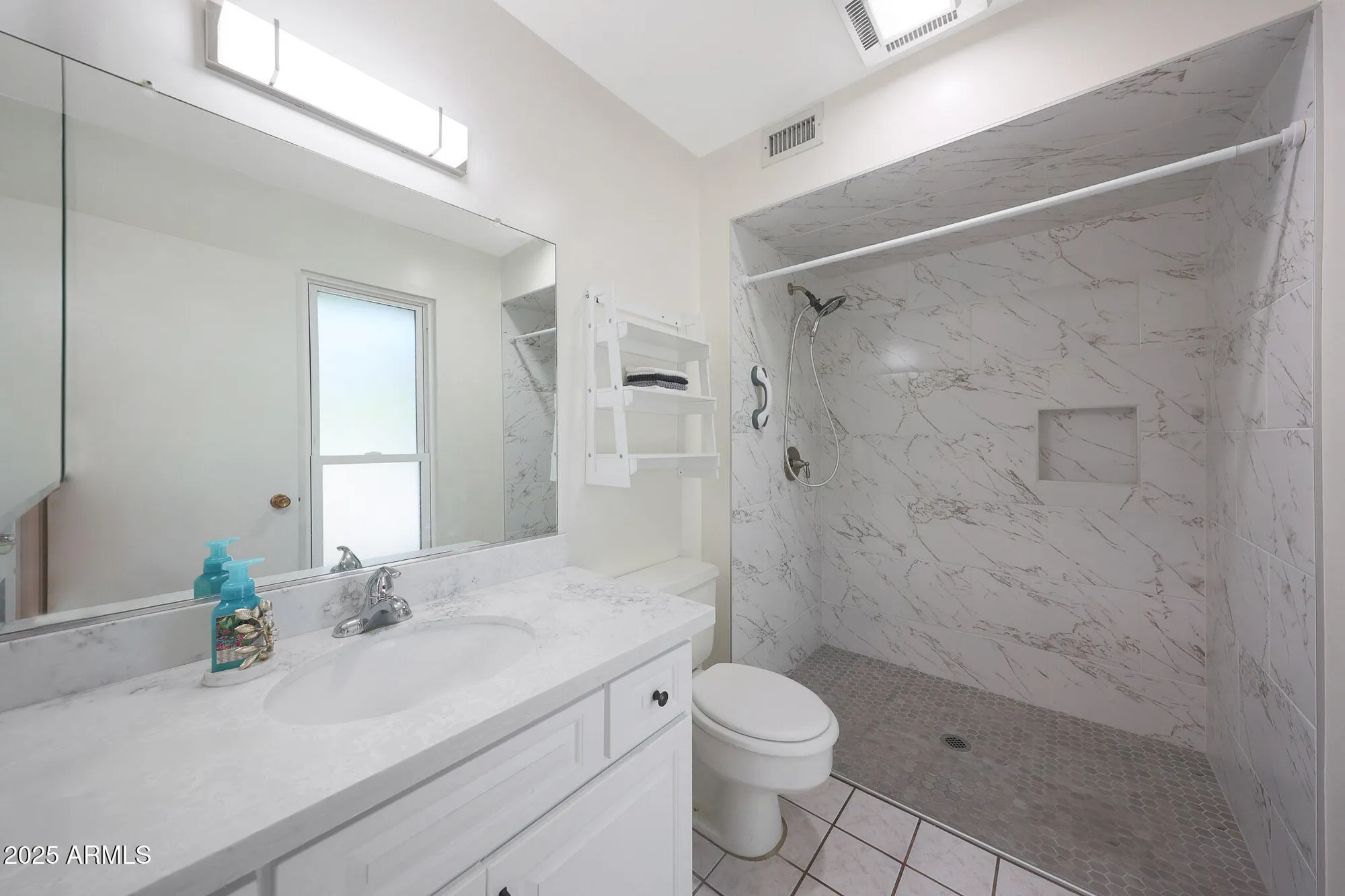 Property Slideshow image 22 of 55 | 10754 w brookside dr, Sun City, AZ, 85351