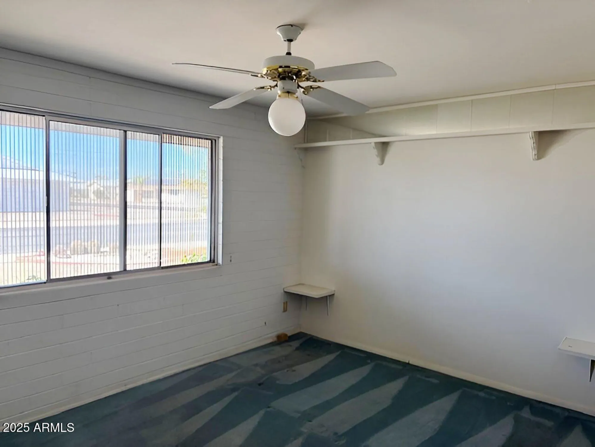 Property Slideshow image 8 of 10 | 11007 w florida ave, Sun City, AZ, 85351