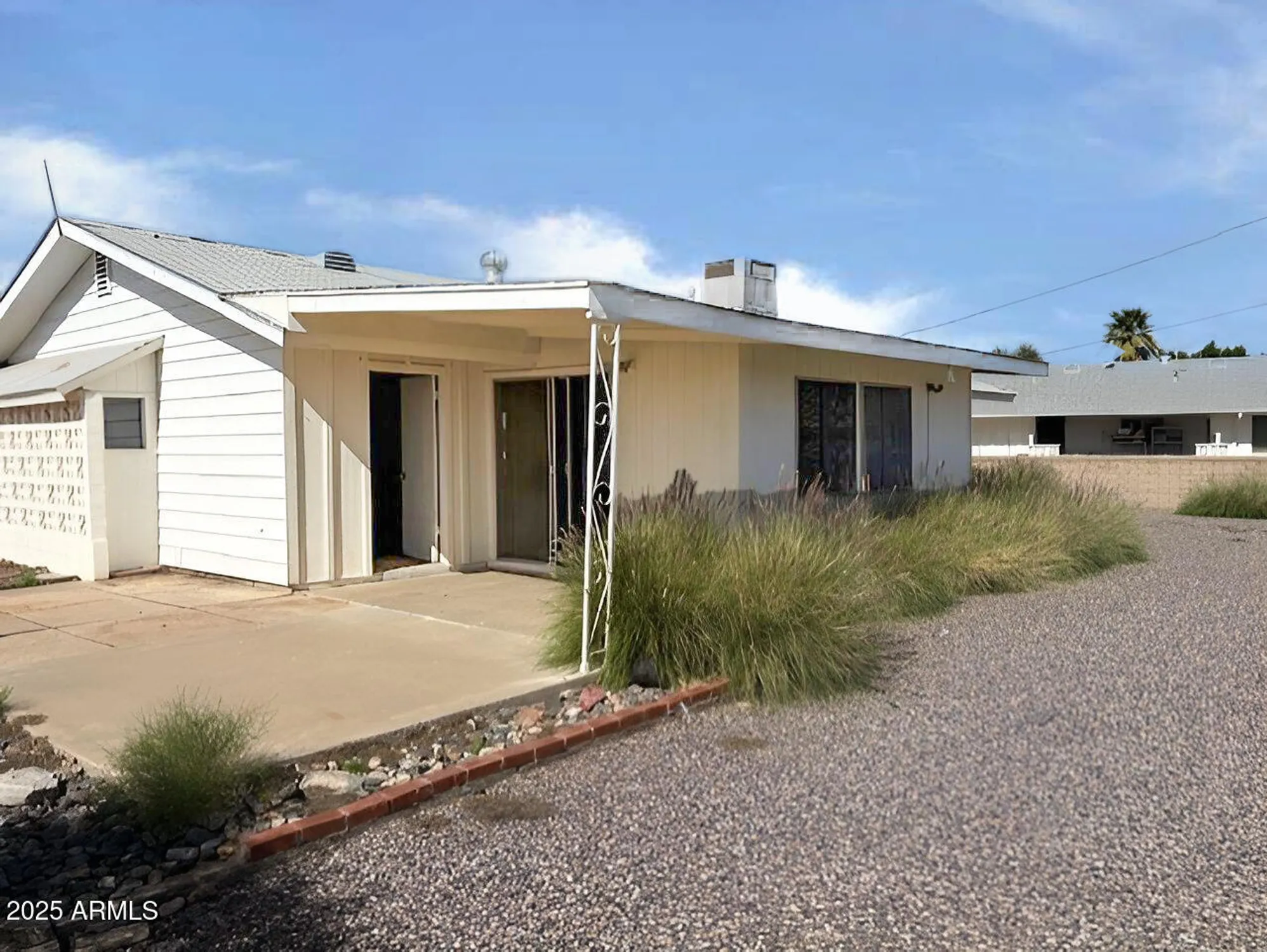 Property Slideshow image 9 of 10 | 11007 w florida ave, Sun City, AZ, 85351