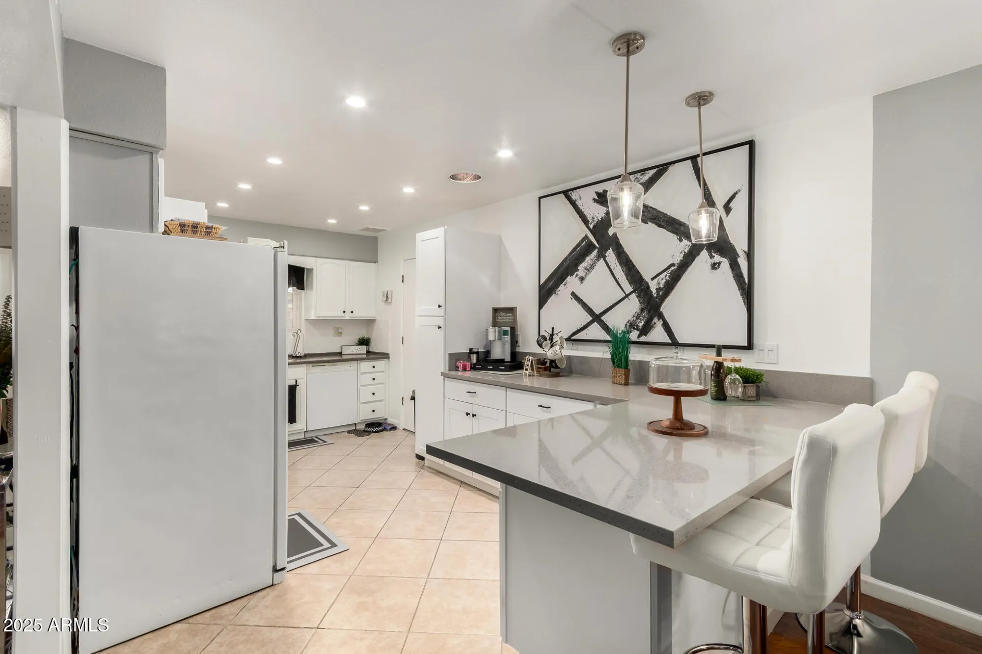 Property Slideshow image 13 of 29 | 10720 w saratoga cir, Sun City, AZ, 85351