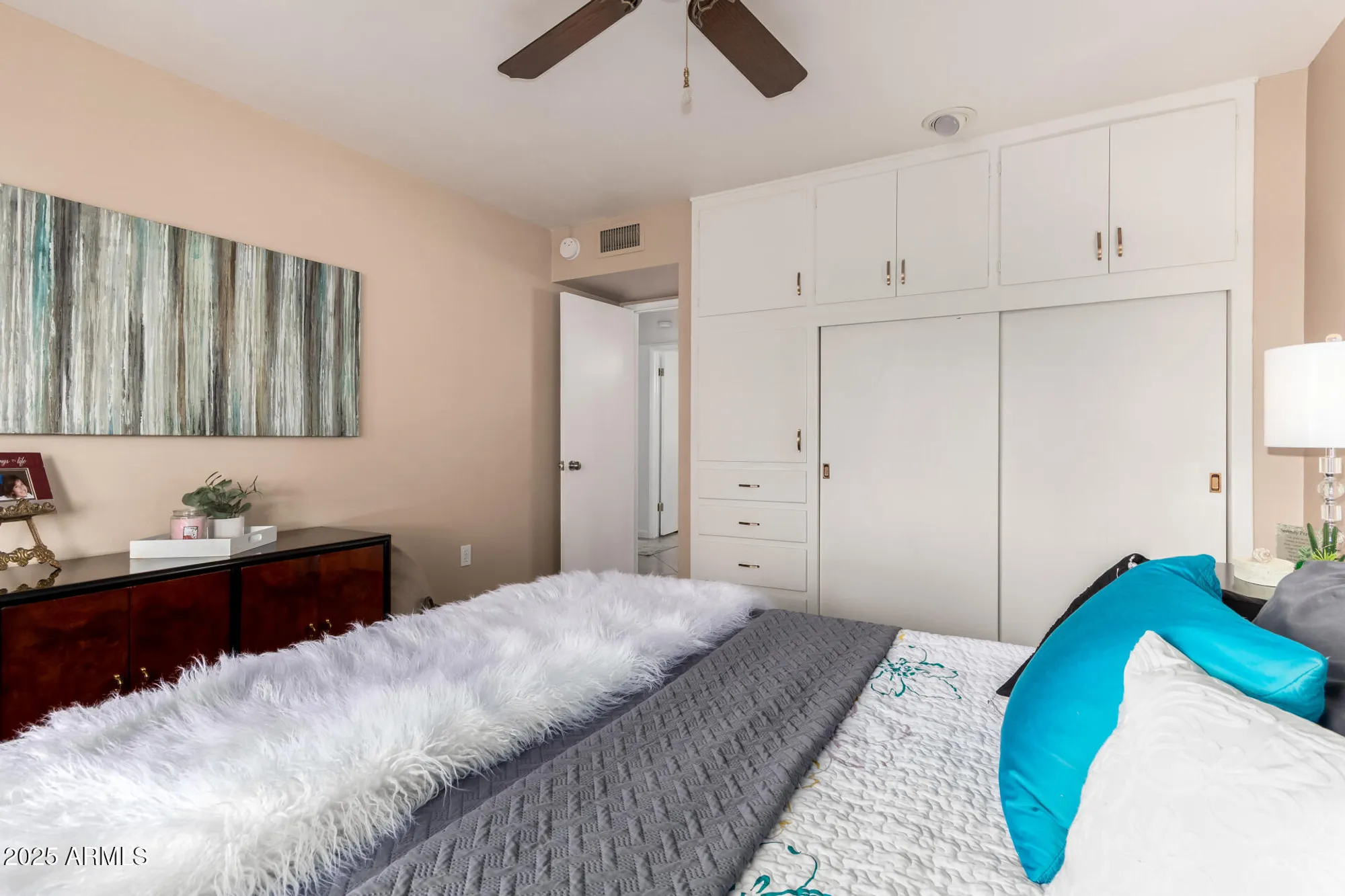 Property Slideshow image 21 of 29 | 10720 w saratoga cir, Sun City, AZ, 85351