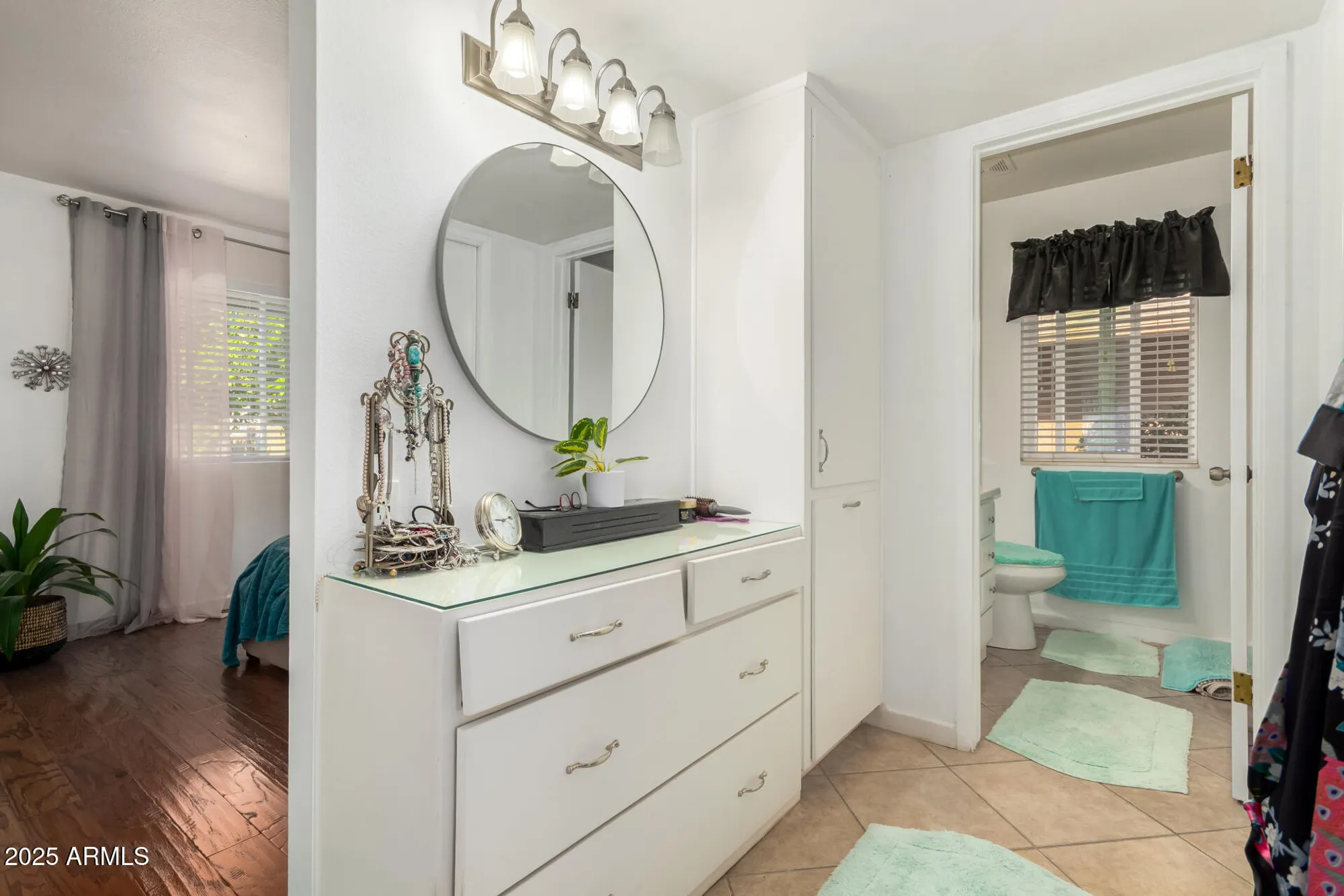 Property Slideshow image 18 of 29 | 10720 w saratoga cir, Sun City, AZ, 85351