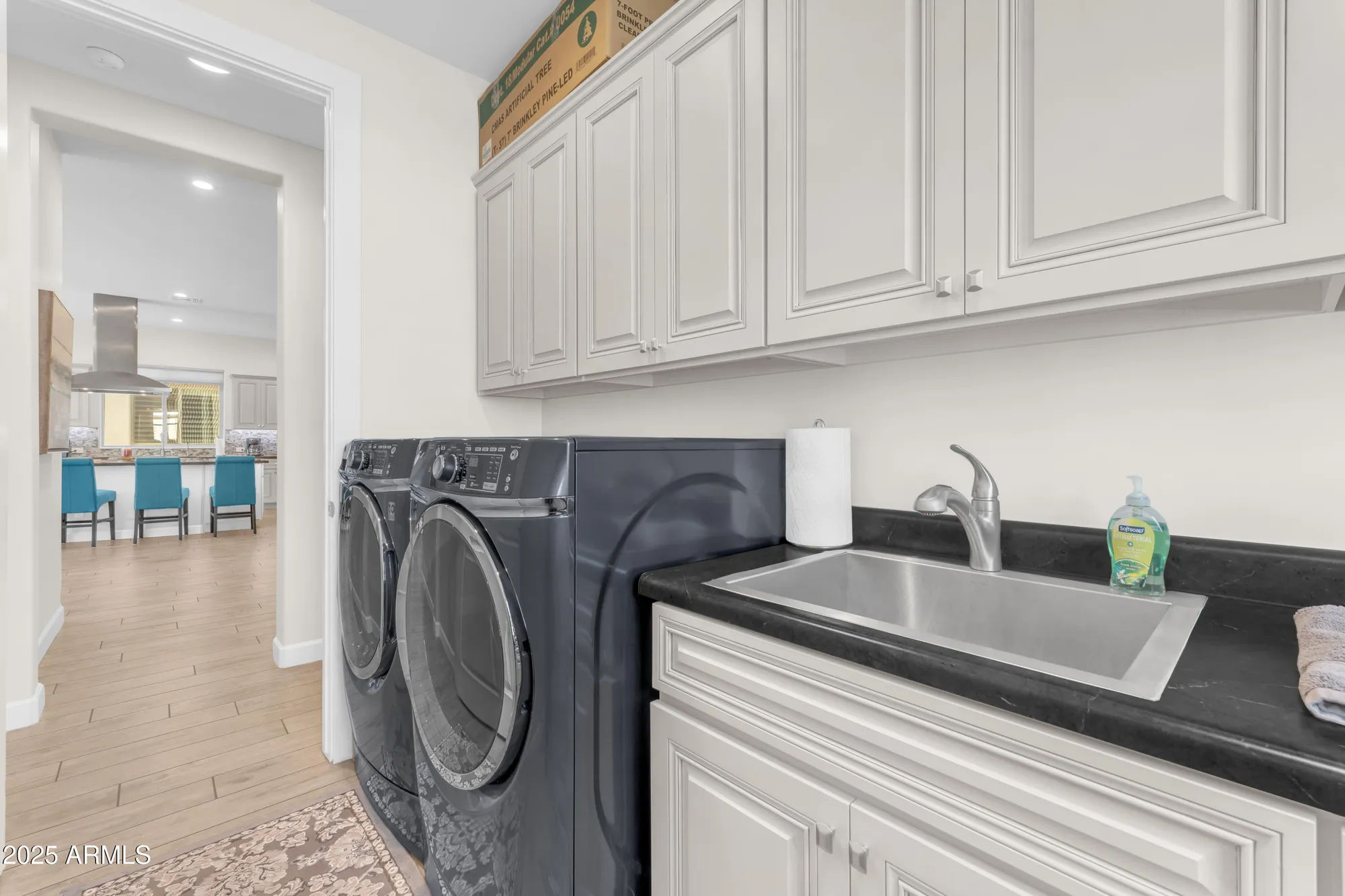 Property Slideshow image 38 of 61 | 201 e lemon ln, Queen Creek, AZ, 85140