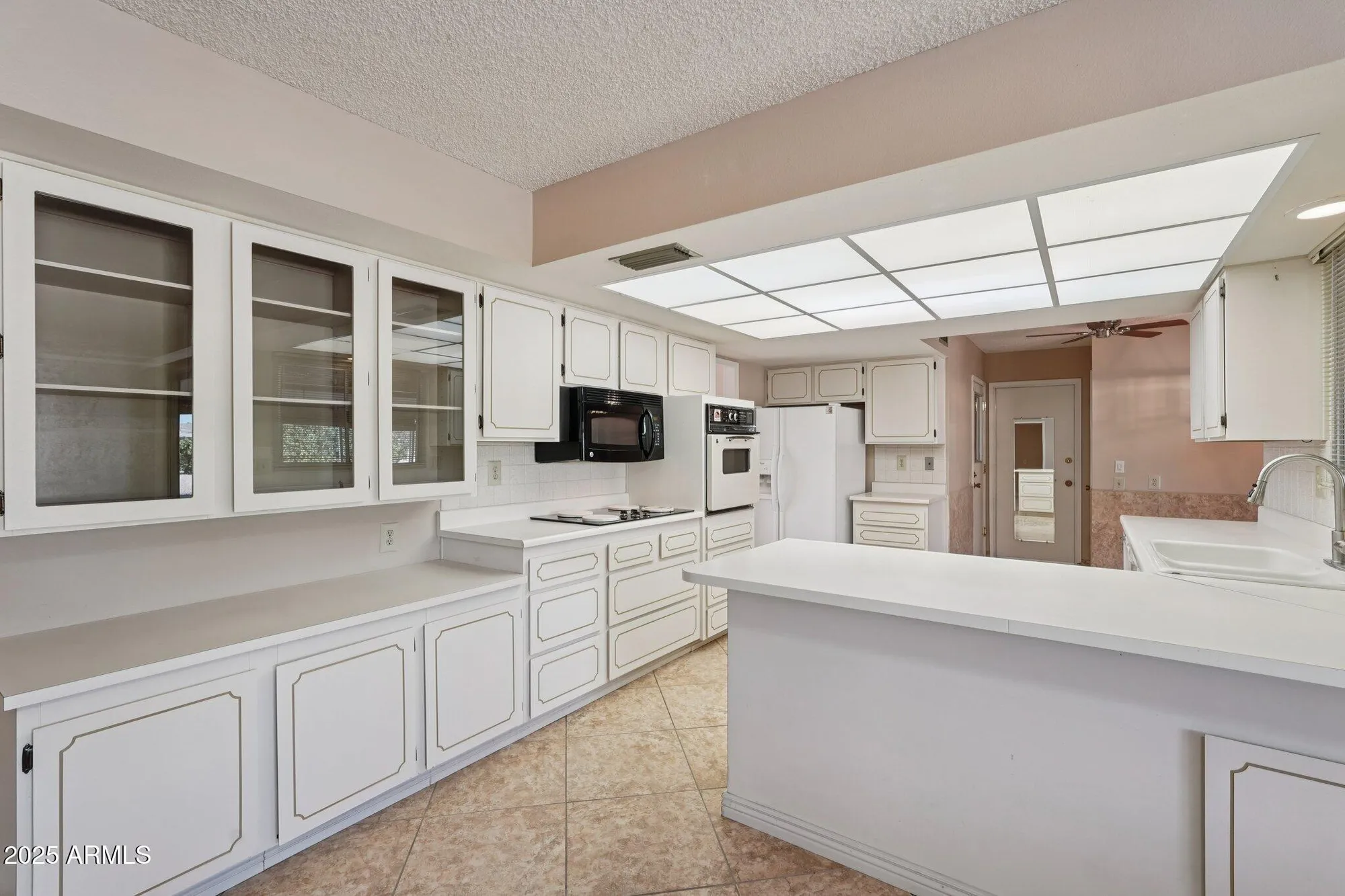 Property Slideshow image 19 of 40 | 17818 n buntline dr, Sun City West, AZ, 85375