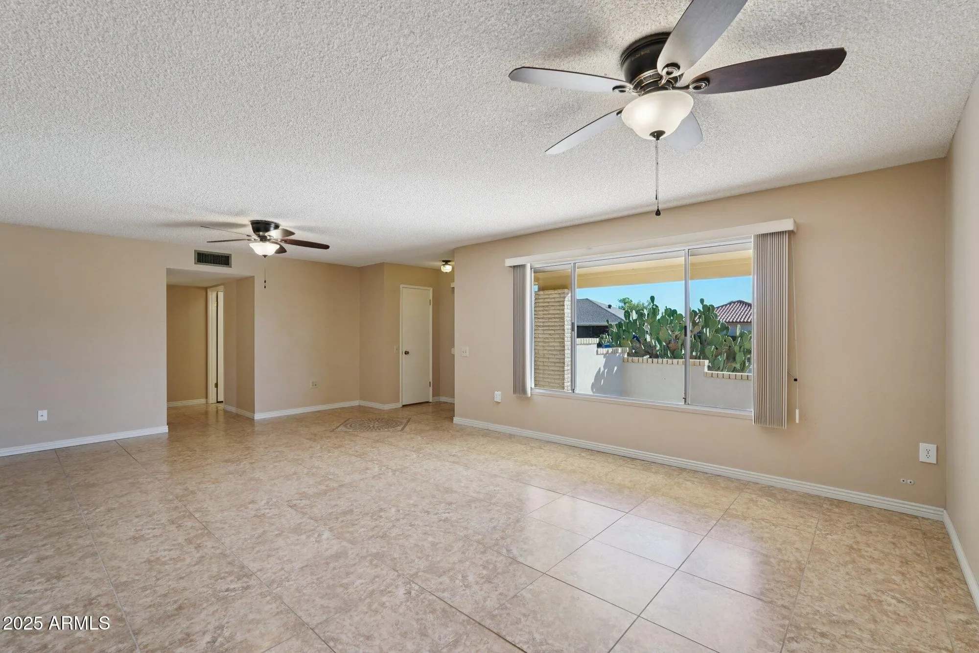 Property Slideshow image 3 of 40 | 17818 n buntline dr, Sun City West, AZ, 85375