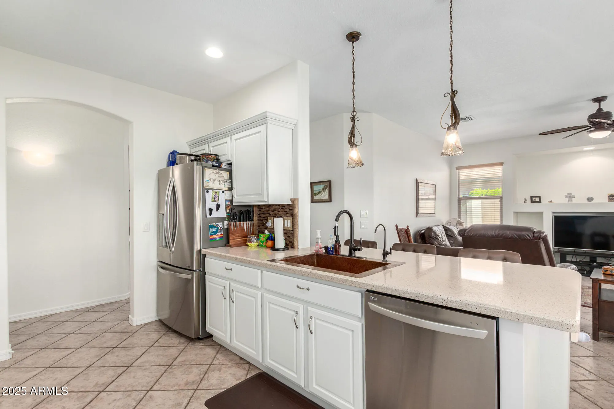 Property Slideshow image 8 of 38 | 3211 e gleneagle dr, Chandler, AZ, 85249