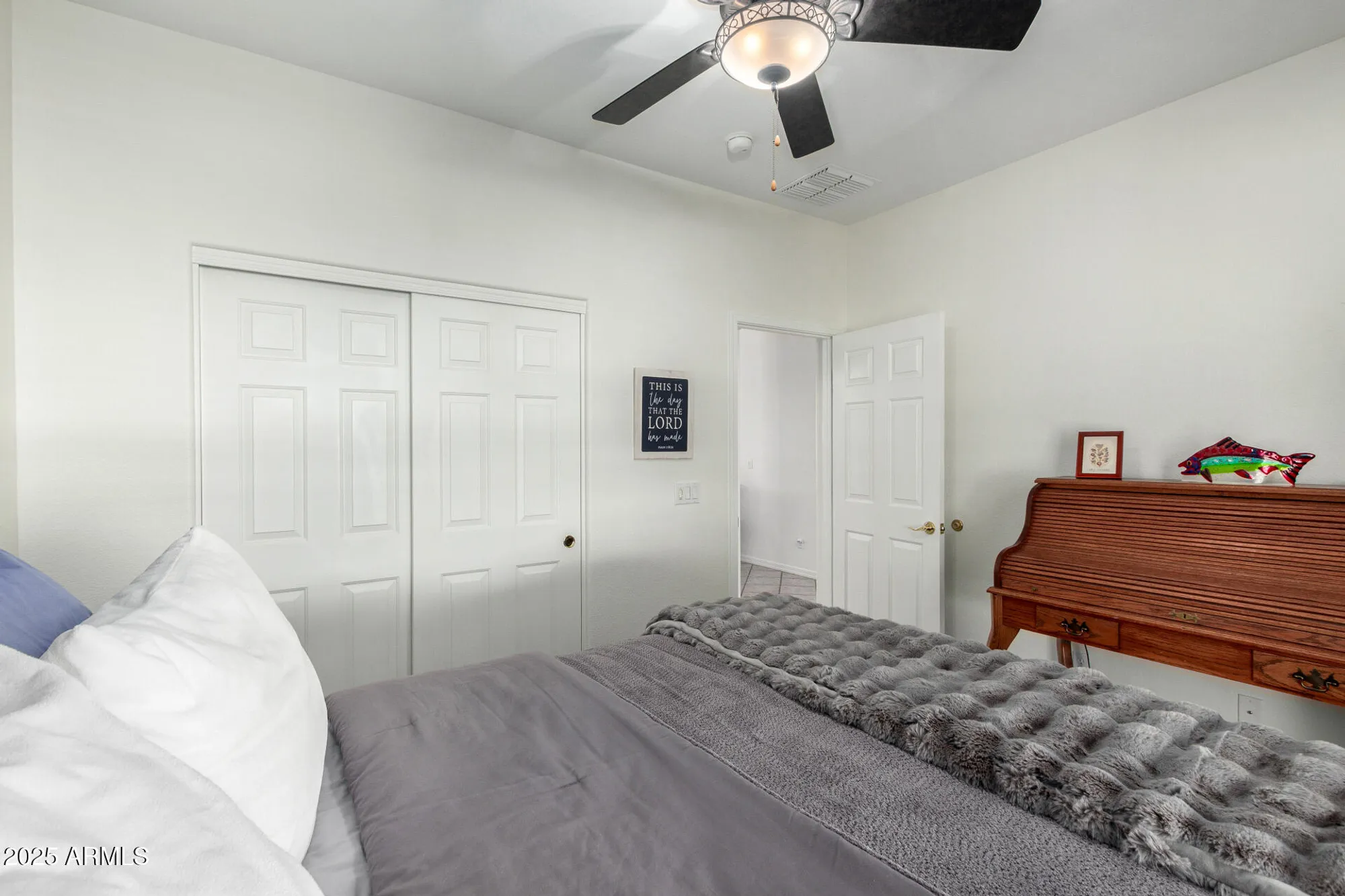 Property Slideshow image 17 of 38 | 3211 e gleneagle dr, Chandler, AZ, 85249