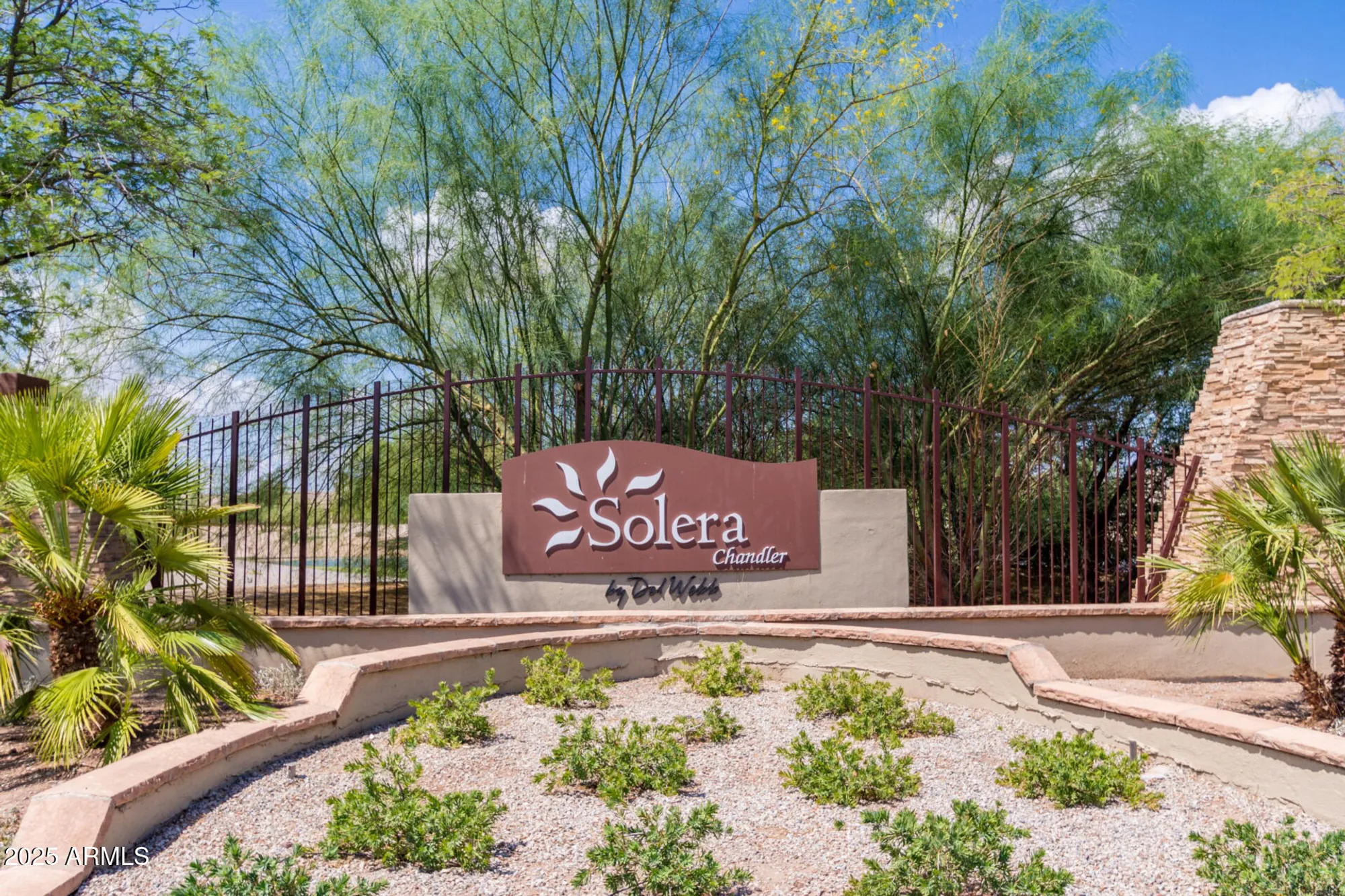 Property Slideshow image 26 of 38 | 3211 e gleneagle dr, Chandler, AZ, 85249