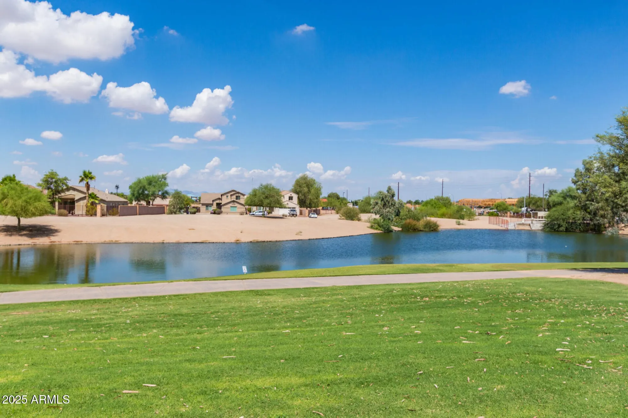 Property Slideshow image 36 of 38 | 3211 e gleneagle dr, Chandler, AZ, 85249