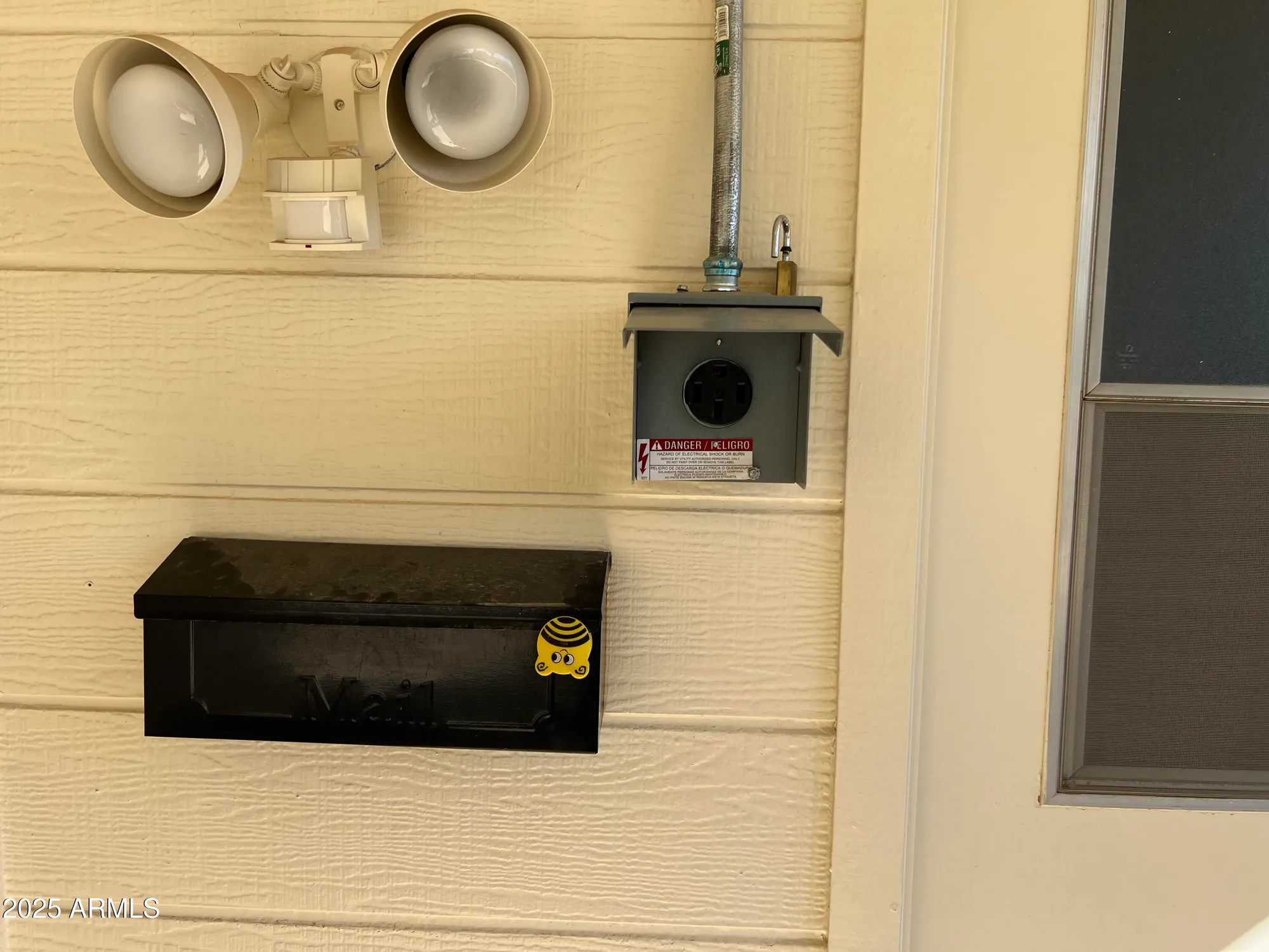 Property Slideshow image 10 of 14 | 10134 w forrester dr, Sun City, AZ, 85351