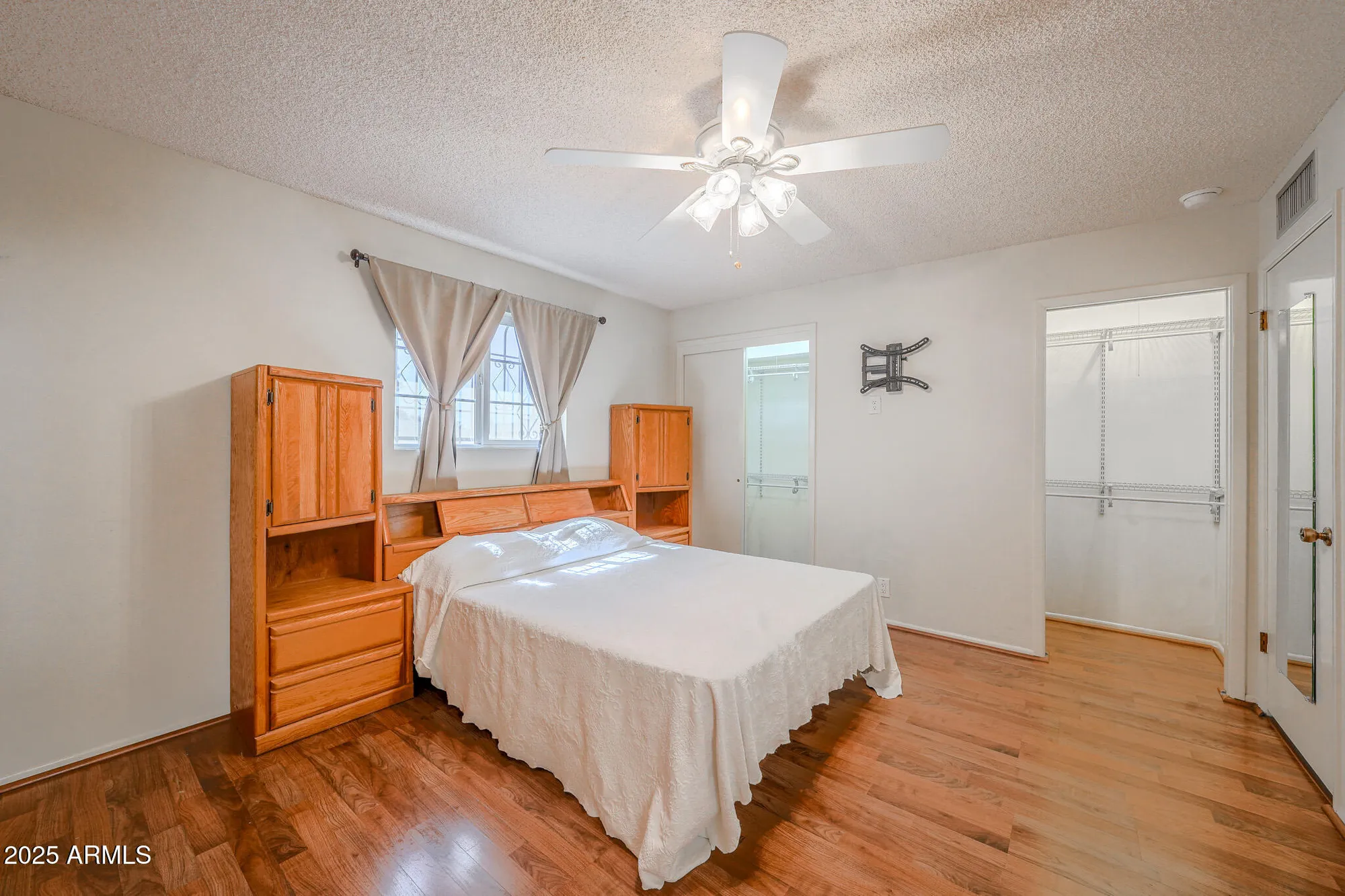 Property Slideshow image 18 of 51 | 6416 e el paso st, Mesa, AZ, 85205
