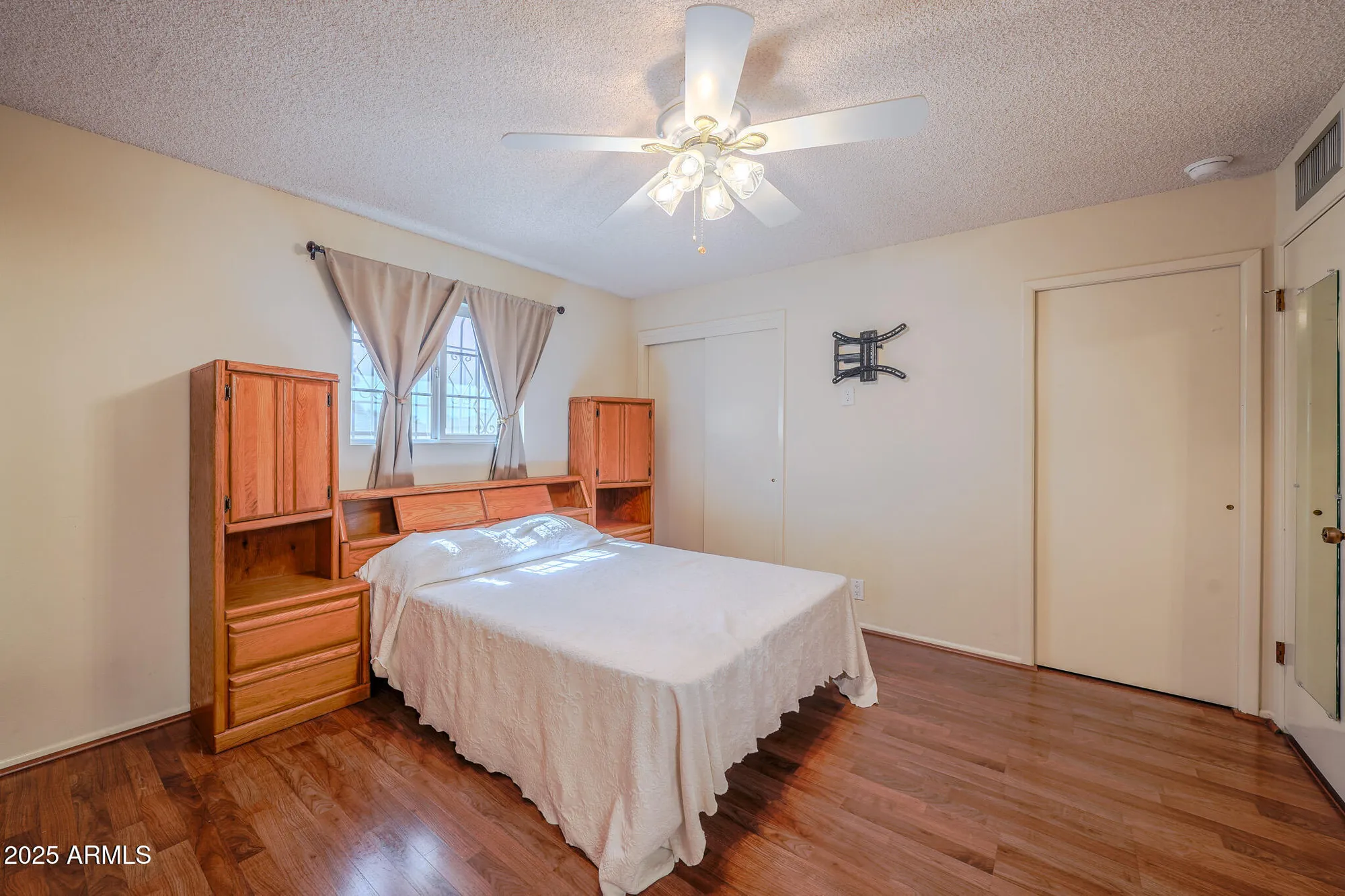 Property Slideshow image 19 of 51 | 6416 e el paso st, Mesa, AZ, 85205
