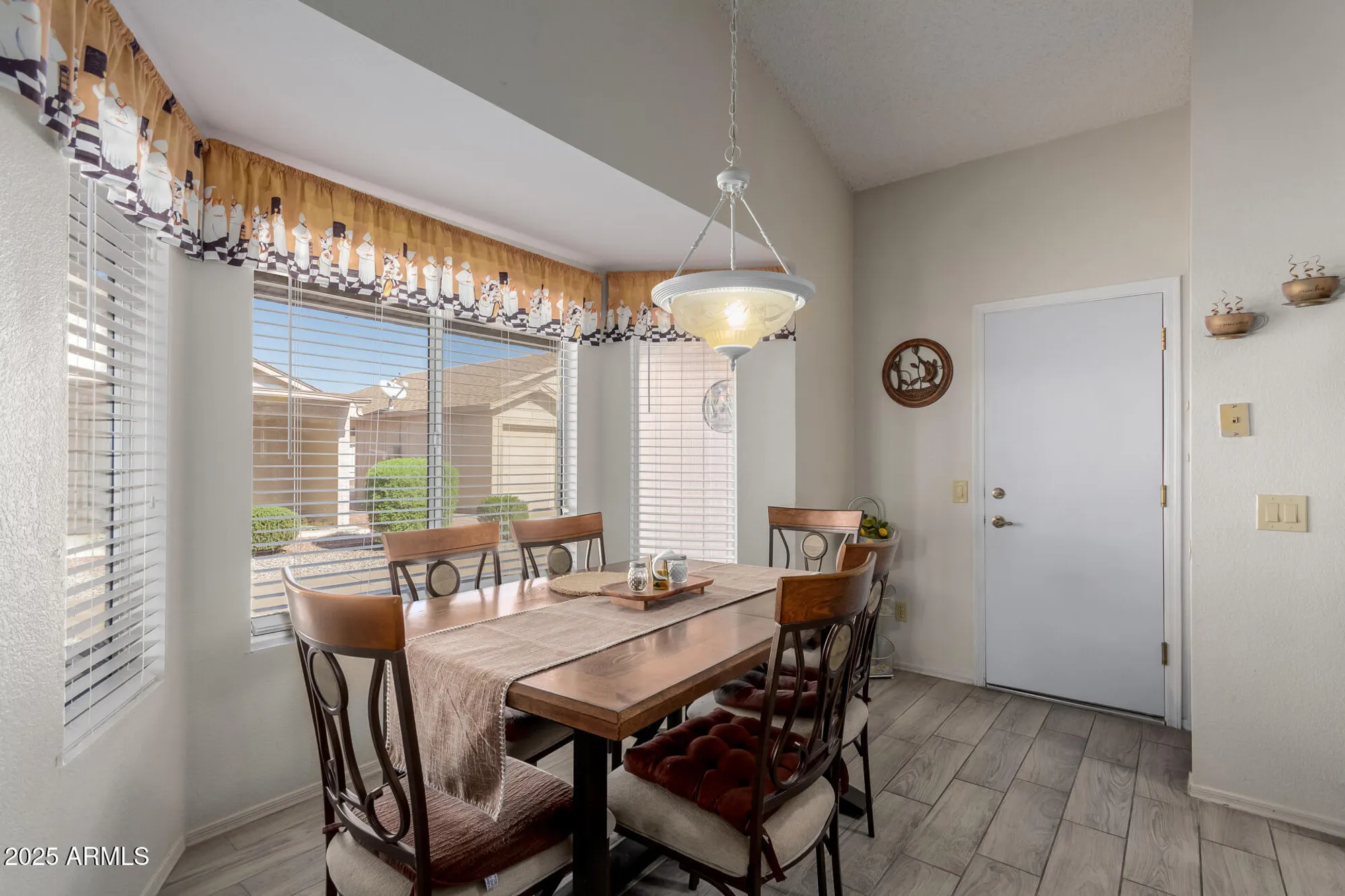 Property Slideshow image 7 of 24 | 1842 e riviera dr 30, Chandler, AZ, 85249