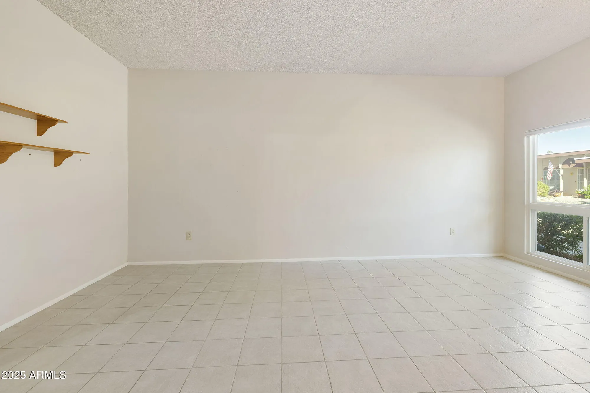 Property Slideshow image 11 of 53 | 13072 n 100th ave, Sun City, AZ, 85351