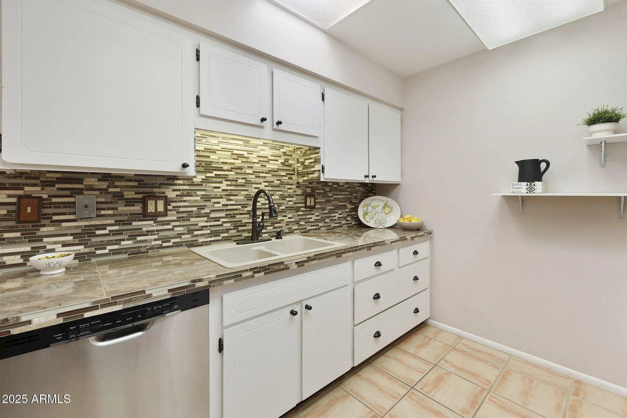 Property Slideshow image 17 of 53 | 13072 n 100th ave, Sun City, AZ, 85351