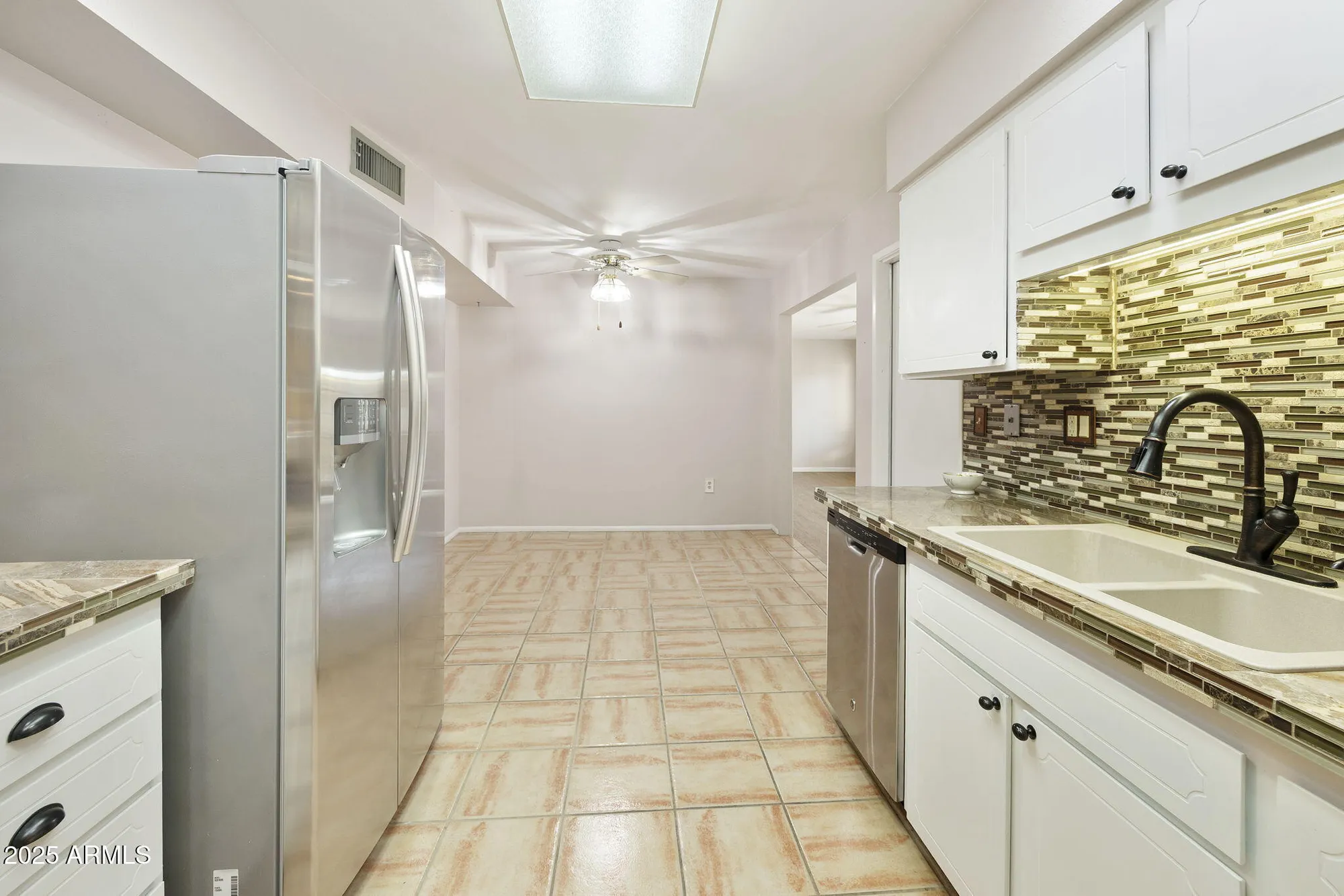 Property Slideshow image 16 of 53 | 13072 n 100th ave, Sun City, AZ, 85351