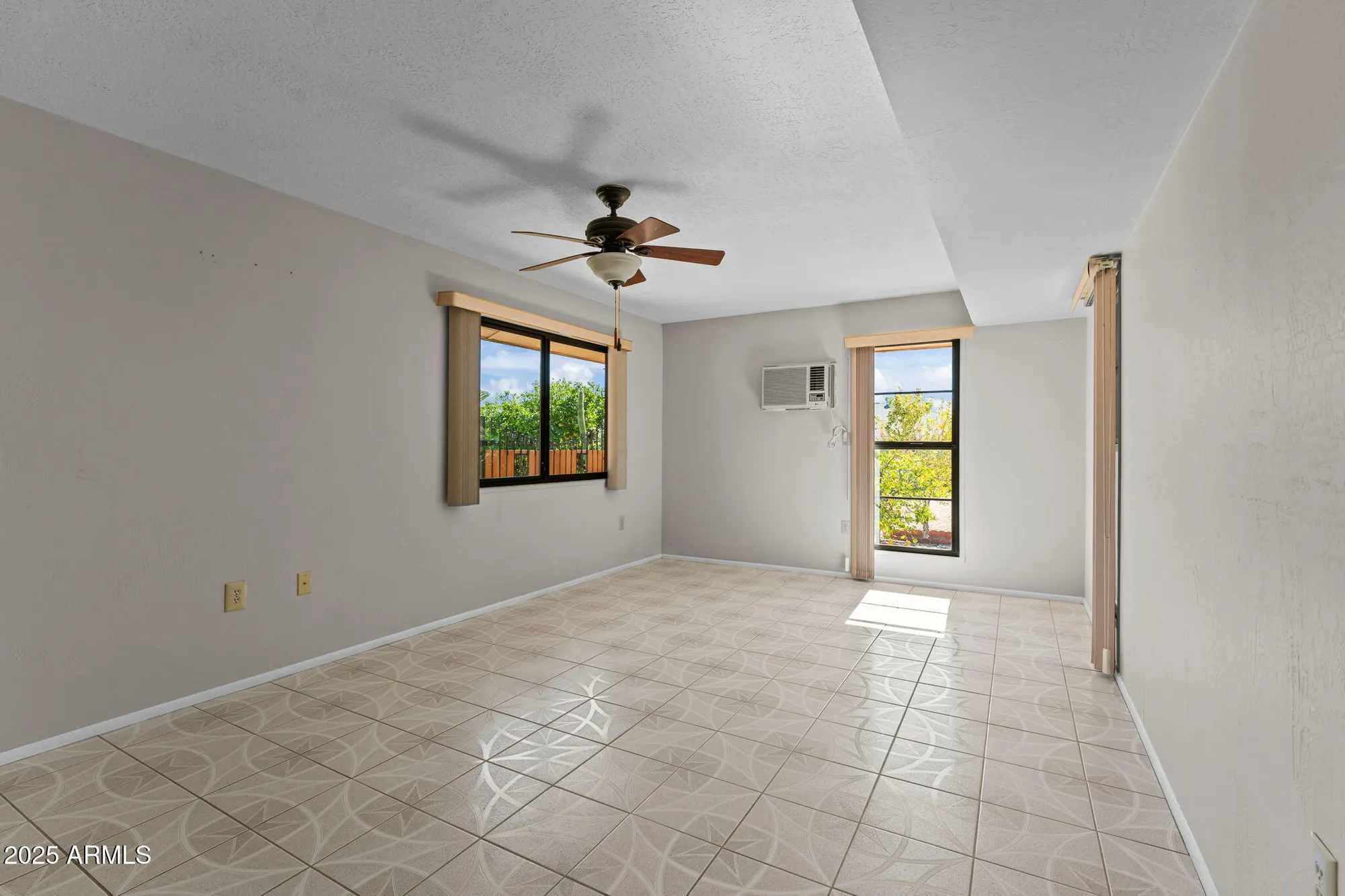 Property Slideshow image 24 of 79 | 12423 w aurora dr, Sun City West, AZ, 85375
