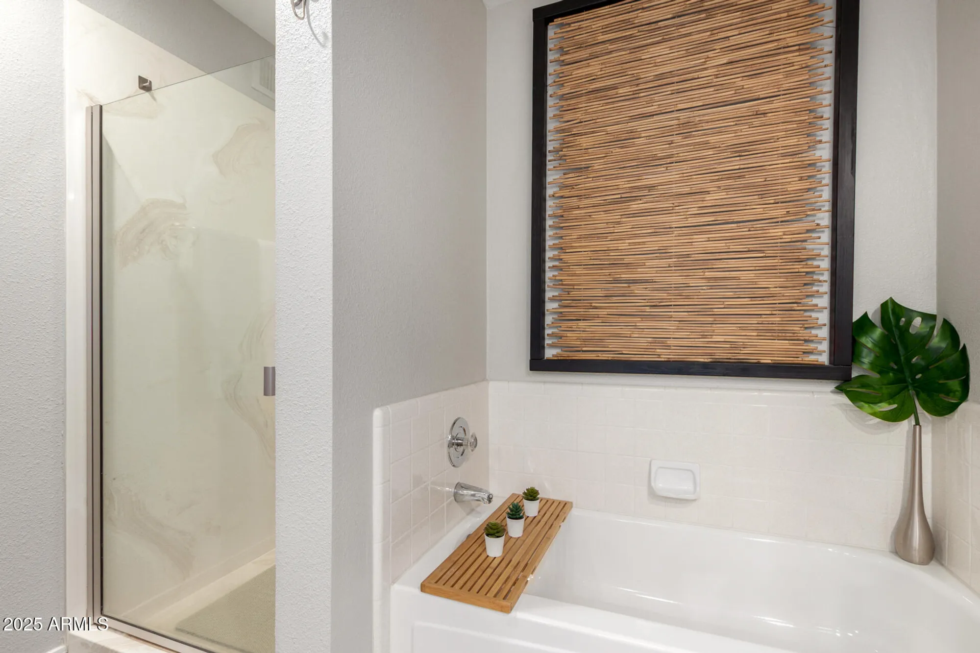 Property Slideshow image 15 of 39 | 26213 s eastlake dr, Sun Lakes, AZ, 85248