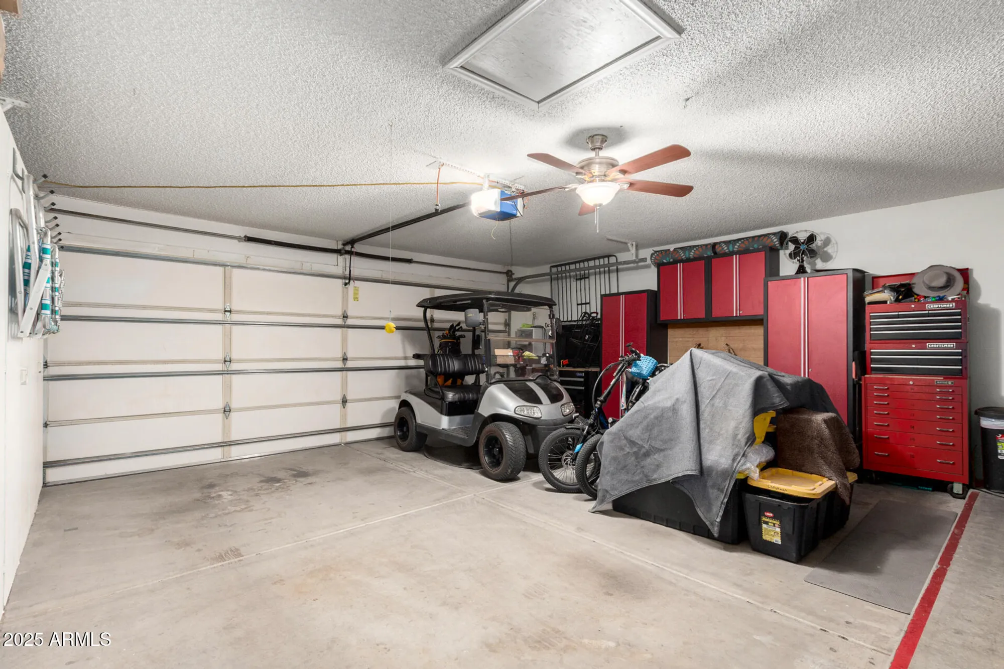 Property Slideshow image 20 of 39 | 26213 s eastlake dr, Sun Lakes, AZ, 85248