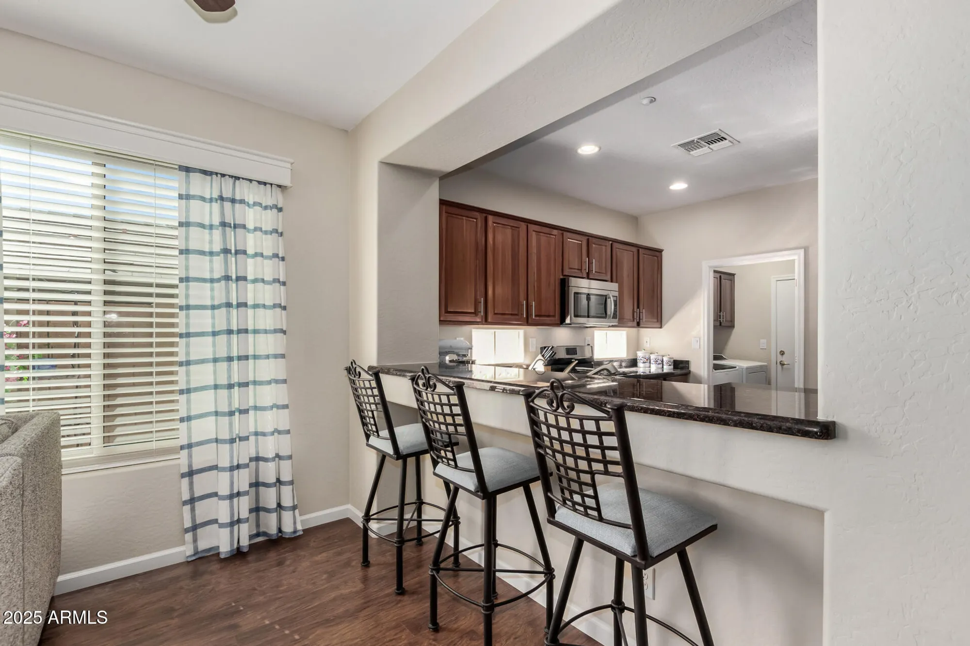 Property Slideshow image 8 of 26 | 41341 n laurel valley ct, Anthem, AZ, 85086