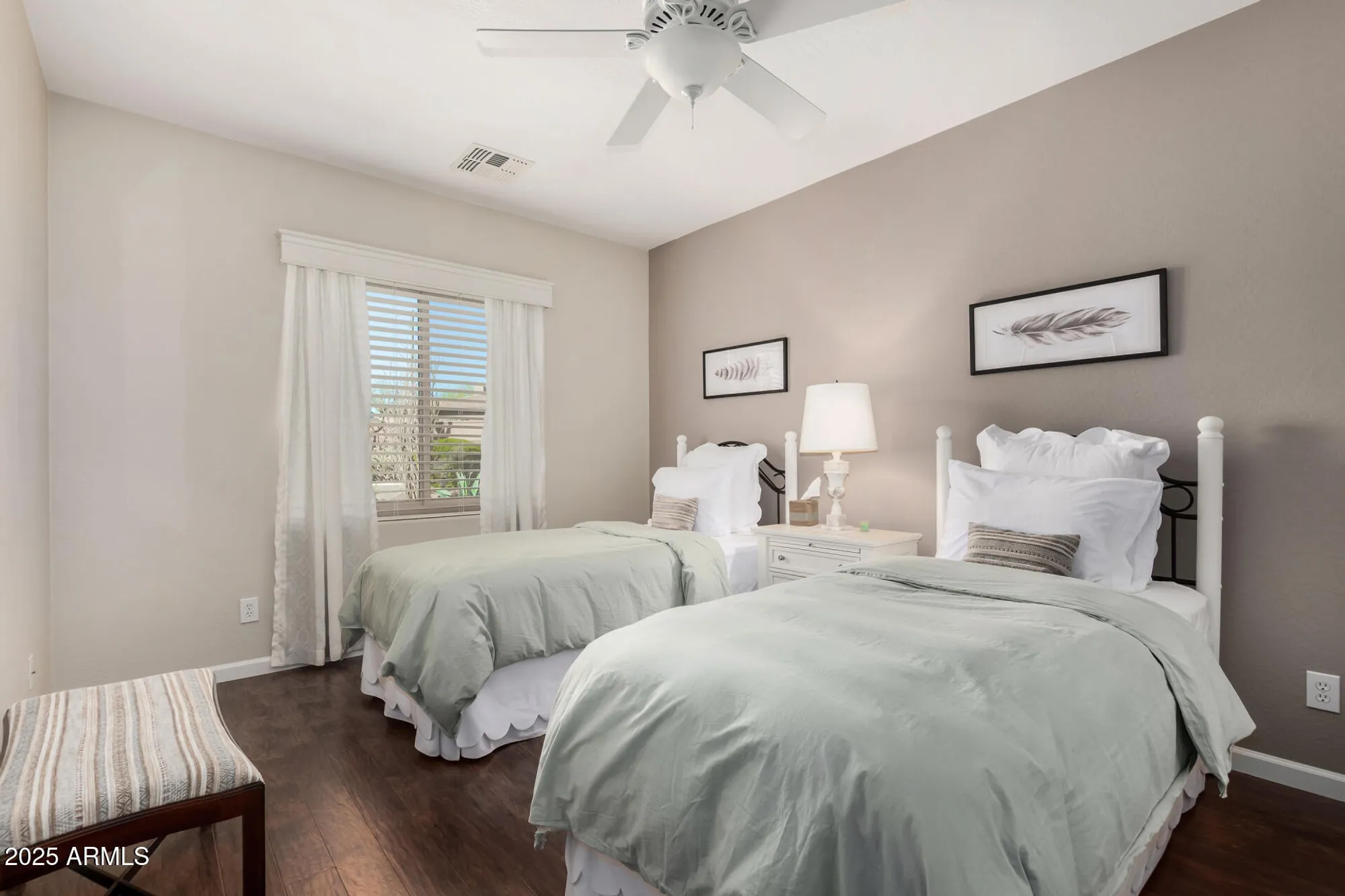 Property Slideshow image 17 of 26 | 41341 n laurel valley ct, Anthem, AZ, 85086