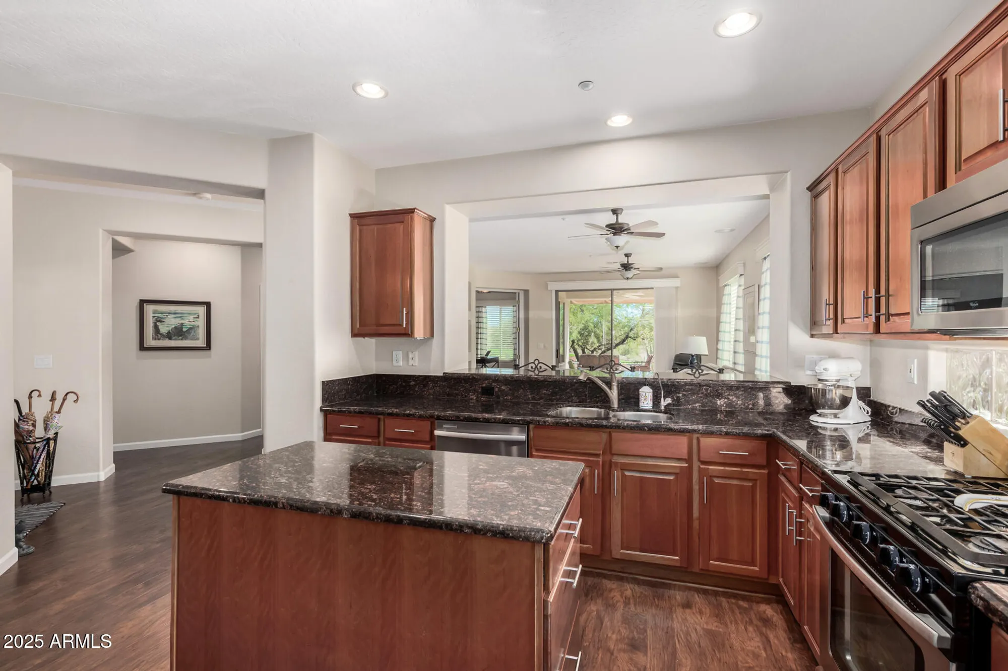 Property Slideshow image 11 of 26 | 41341 n laurel valley ct, Anthem, AZ, 85086