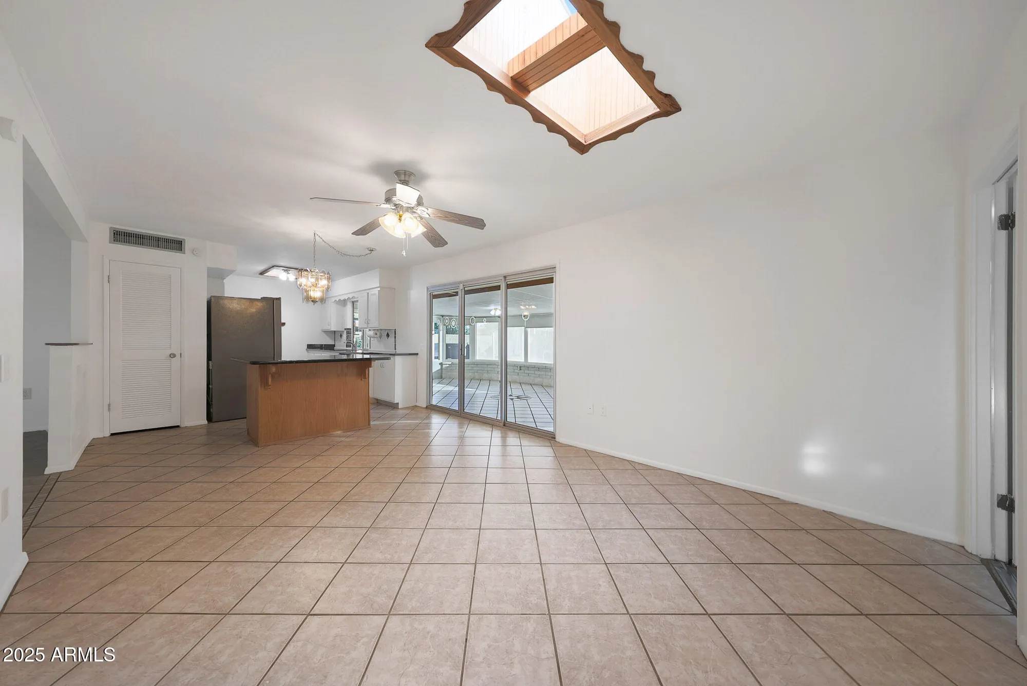 Property Slideshow image 17 of 71 | 10313 w desert rock dr, Sun City, AZ, 85351