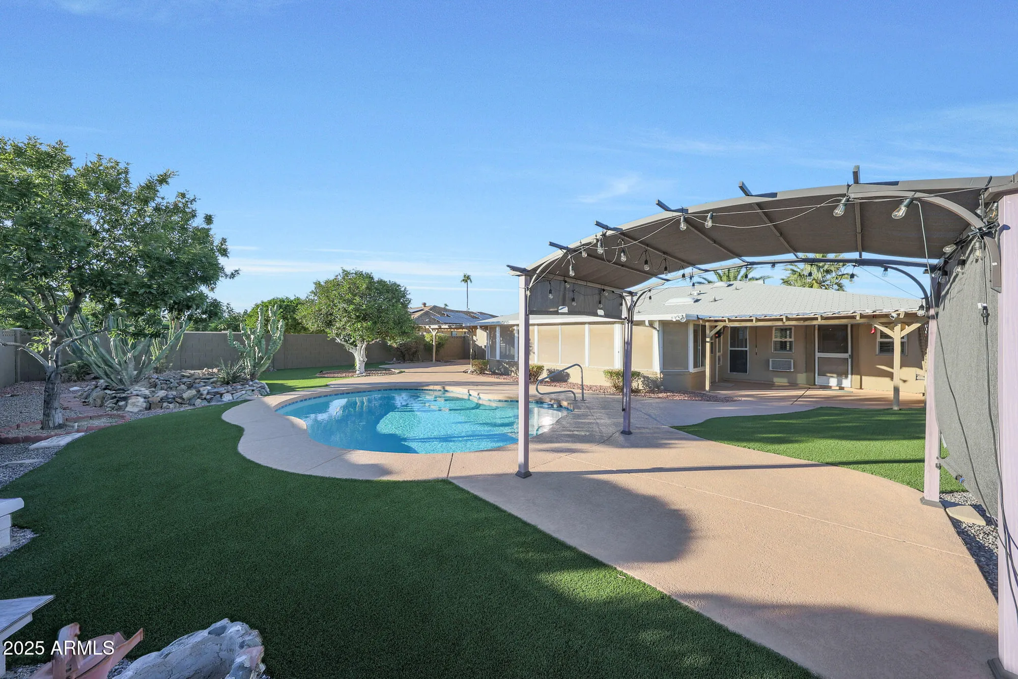 Property Slideshow image 48 of 71 | 10313 w desert rock dr, Sun City, AZ, 85351