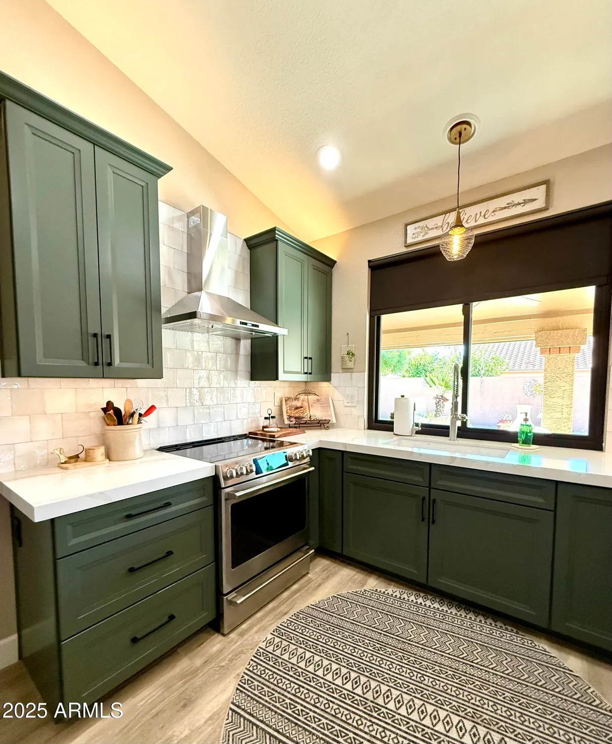 Property Slideshow image 11 of 34 | 9627 w menadota dr, Peoria, AZ, 85382