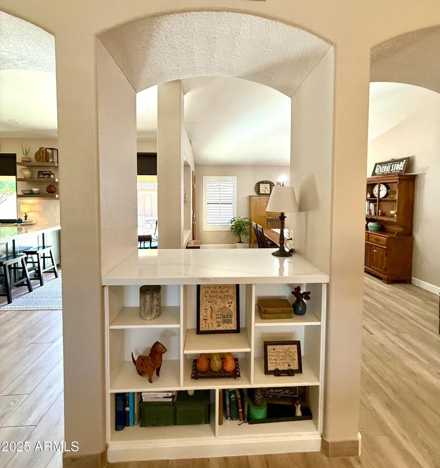 Property Slideshow image 8 of 34 | 9627 w menadota dr, Peoria, AZ, 85382