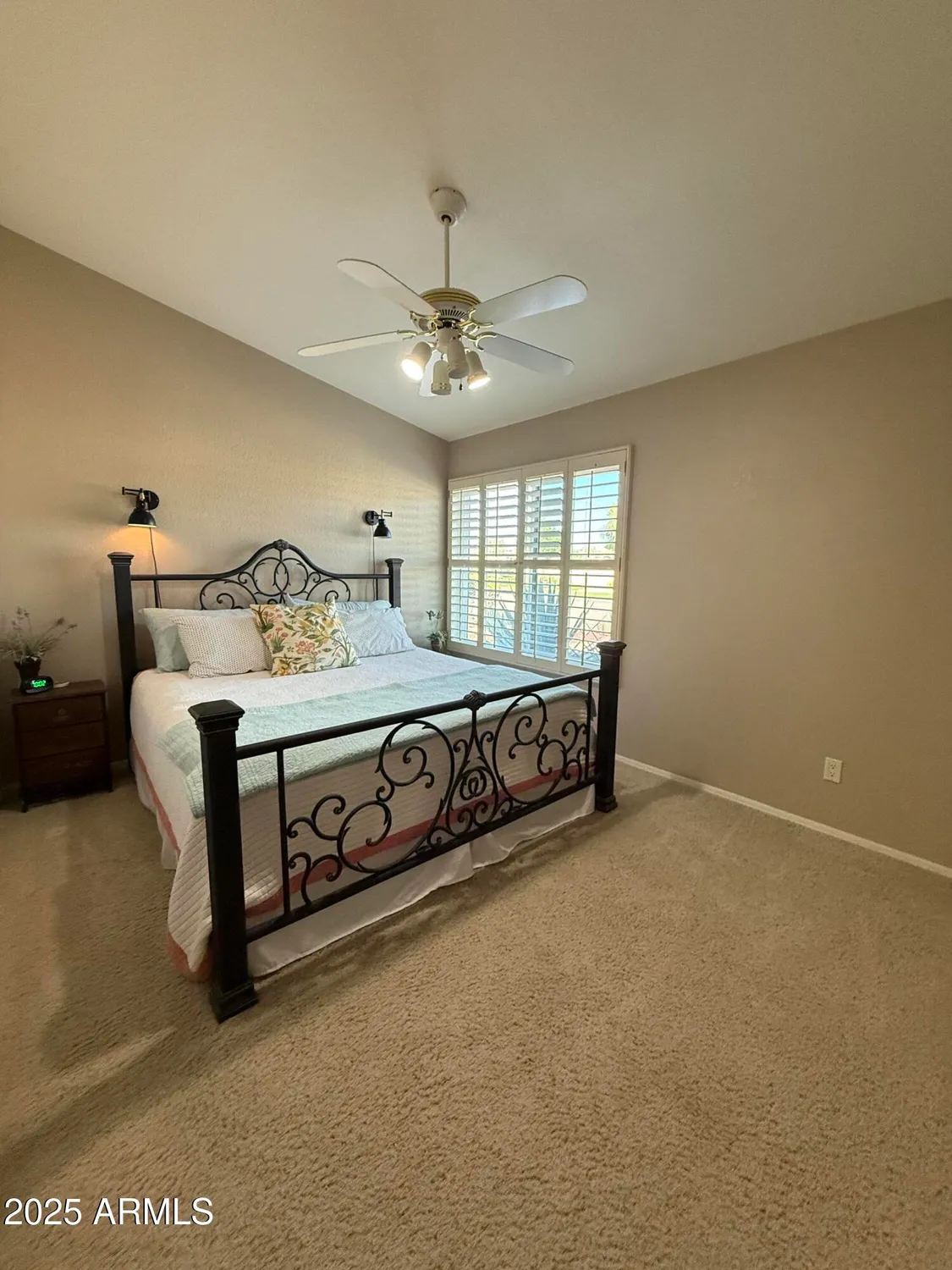 Property Slideshow image 23 of 34 | 9627 w menadota dr, Peoria, AZ, 85382