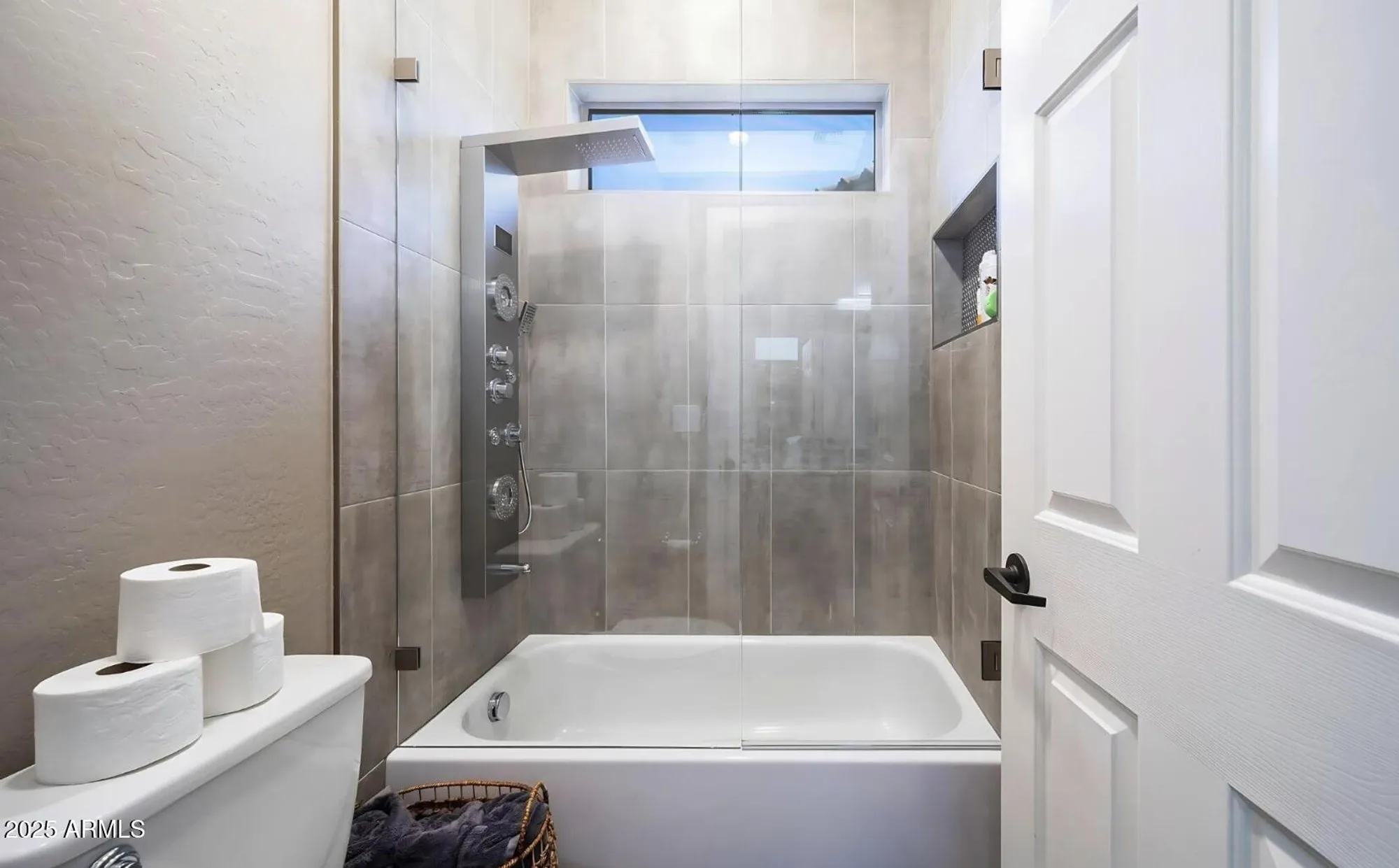 Property Slideshow image 26 of 35 | 40722 n harbour town ct, Anthem, AZ, 85086