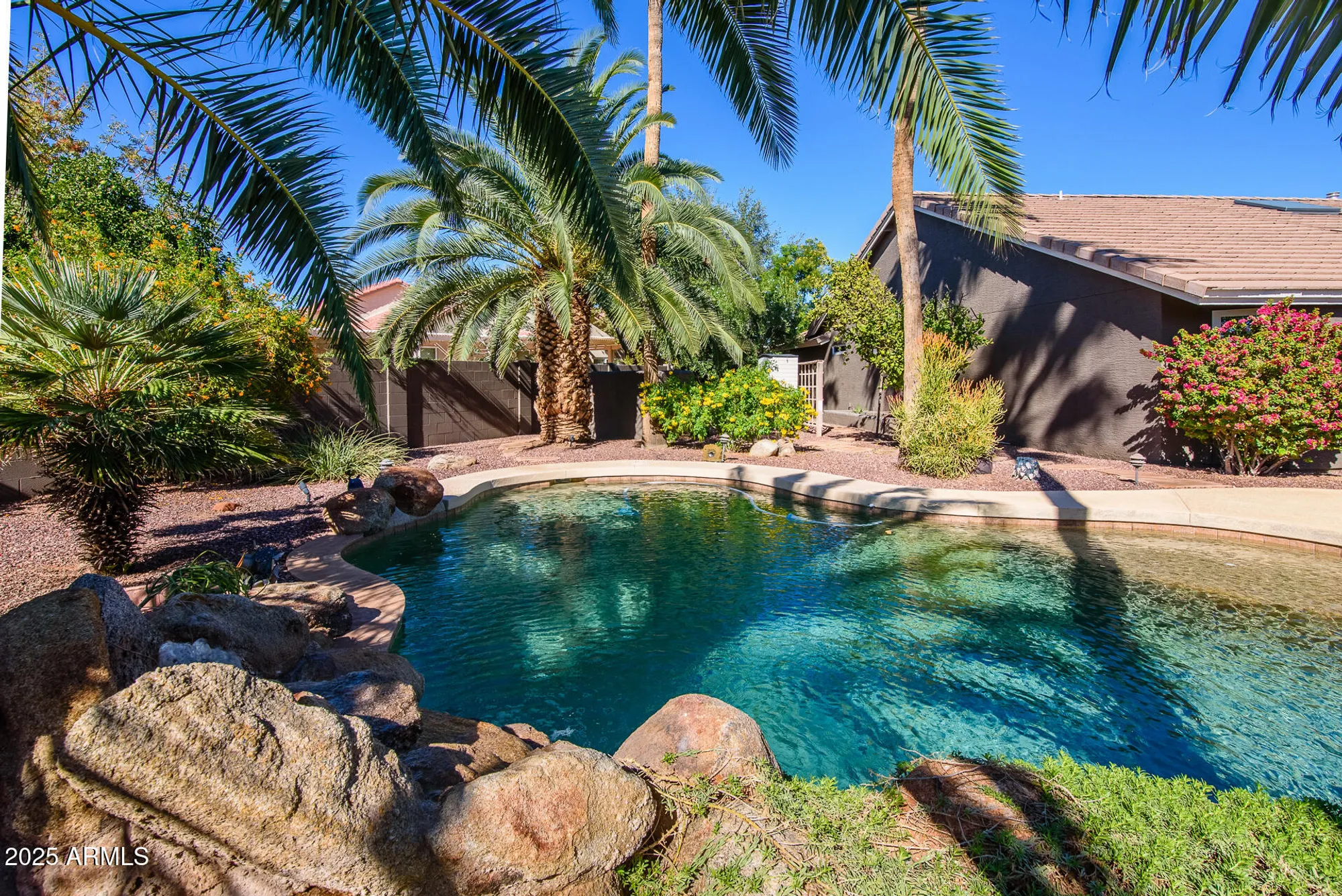 Property Slideshow image 53 of 64 | 10007 e arrowvale dr, Sun Lakes, AZ, 85248