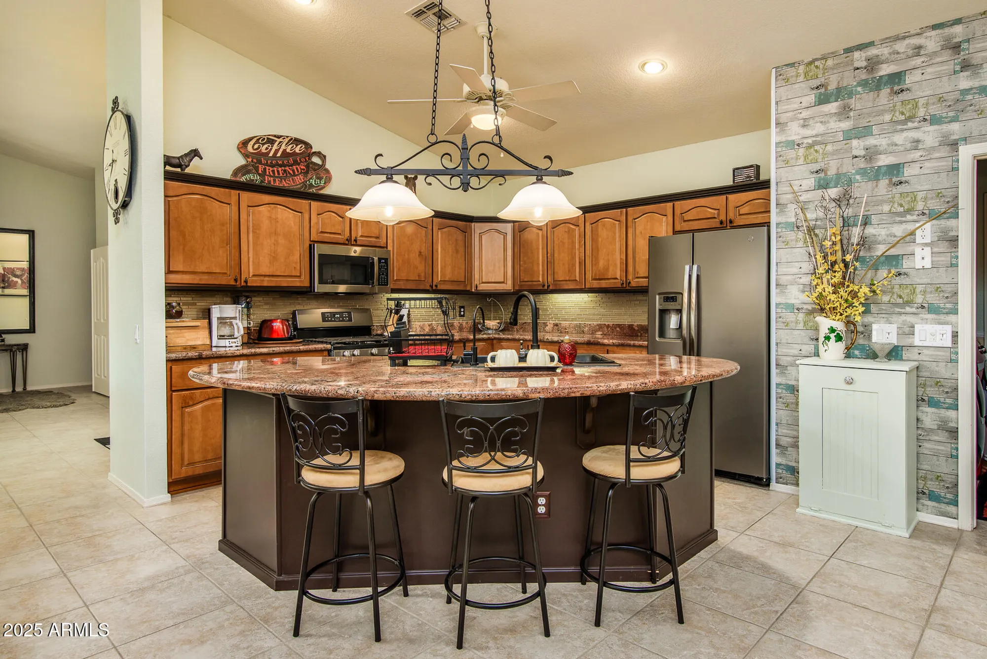 Property Slideshow image 17 of 64 | 10007 e arrowvale dr, Sun Lakes, AZ, 85248
