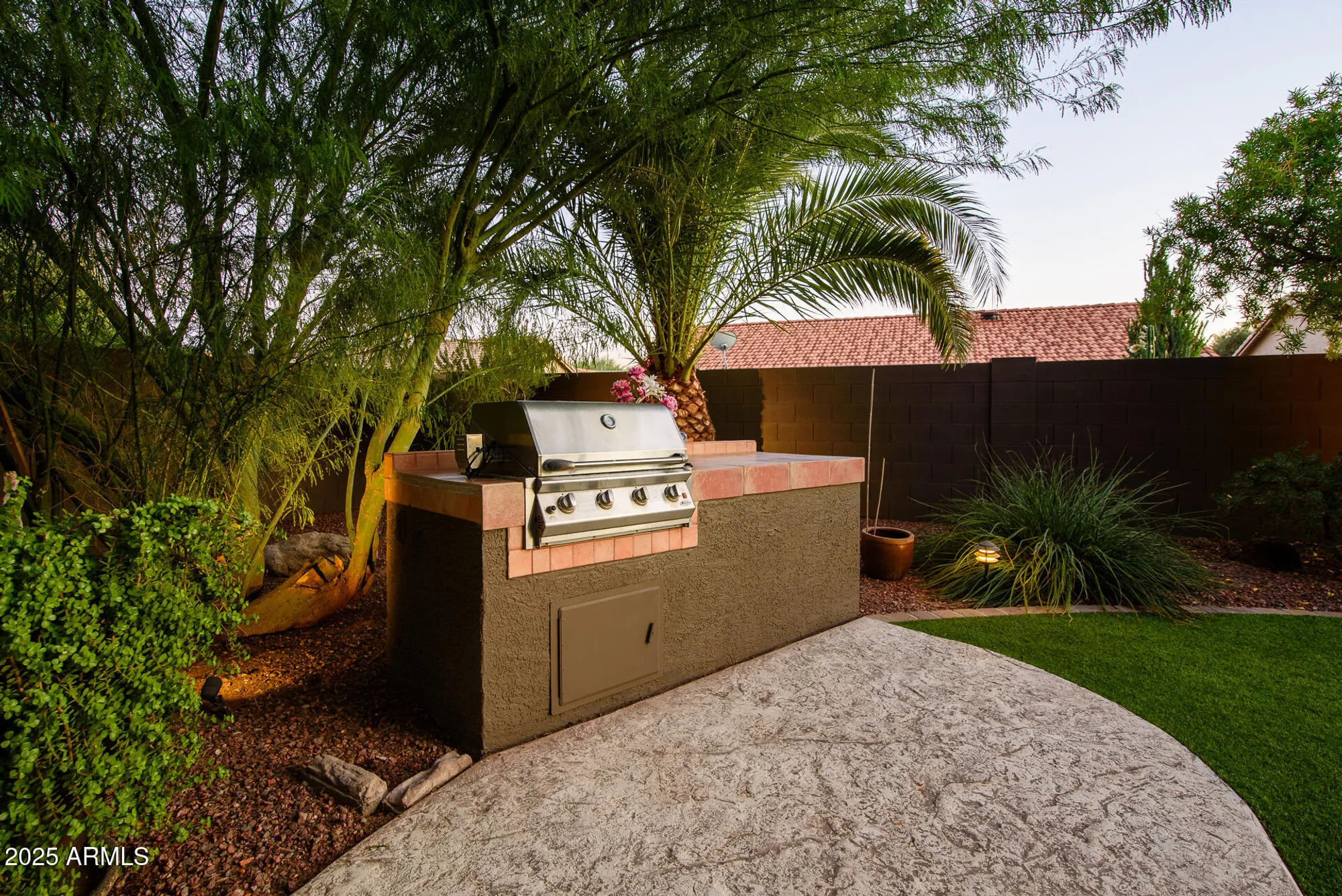 Property Slideshow image 55 of 64 | 10007 e arrowvale dr, Sun Lakes, AZ, 85248