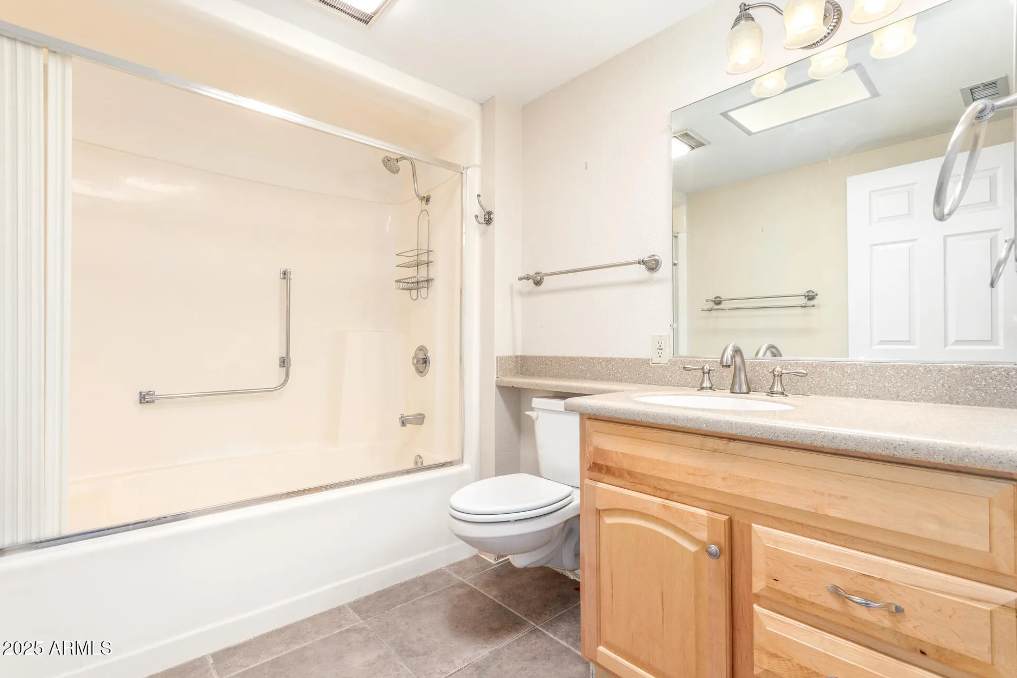 Property Slideshow image 16 of 29 | 10610 w wheatridge dr, Sun City, AZ, 85373