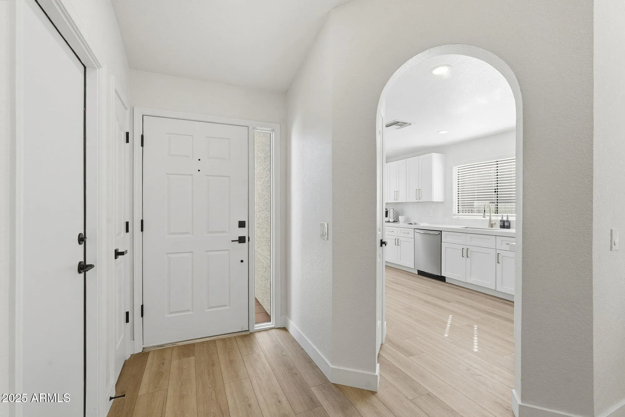 Property Slideshow image 4 of 39 | 26434 s ribbonwood dr, Sun Lakes, AZ, 85248