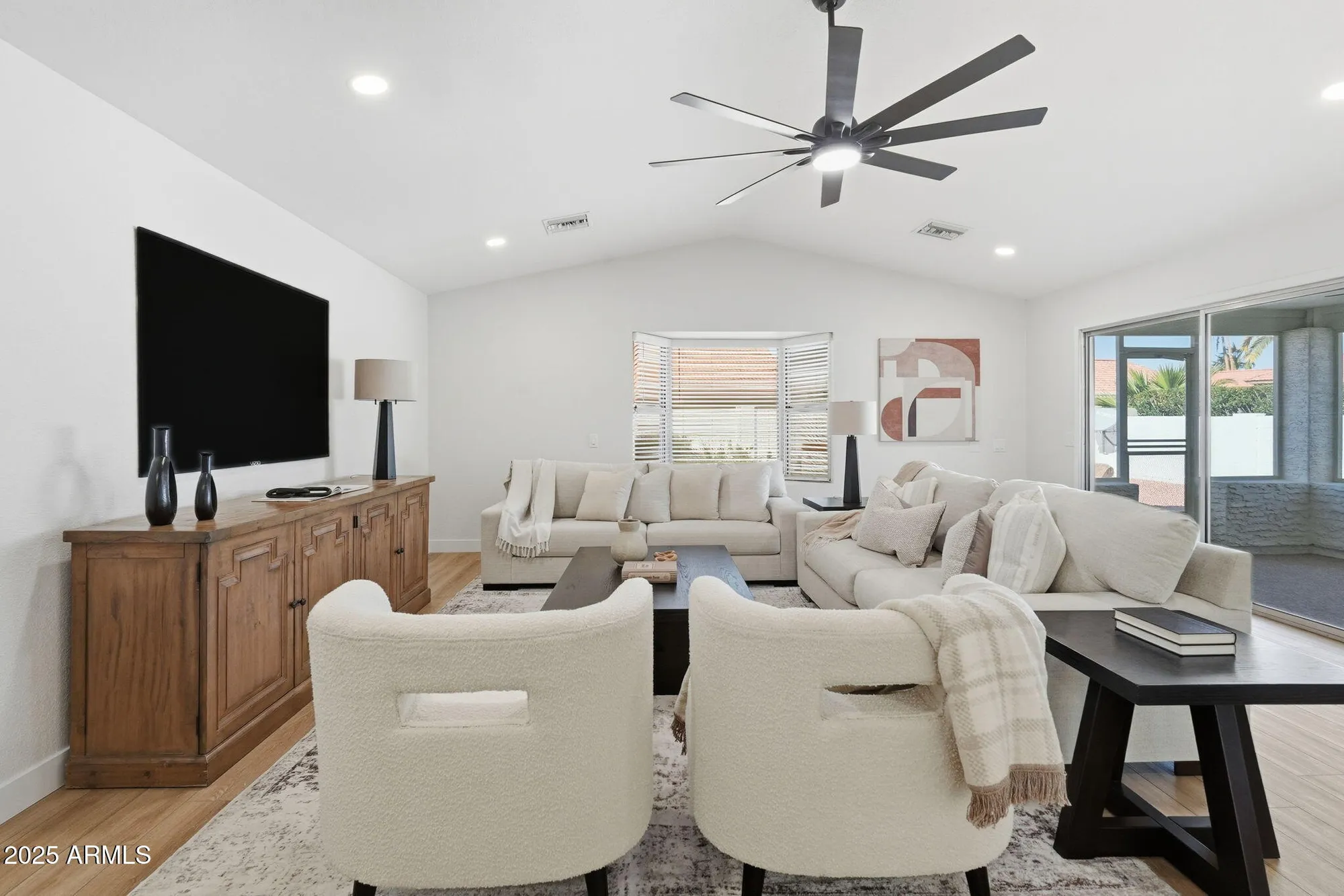 Property Slideshow image 19 of 39 | 26434 s ribbonwood dr, Sun Lakes, AZ, 85248