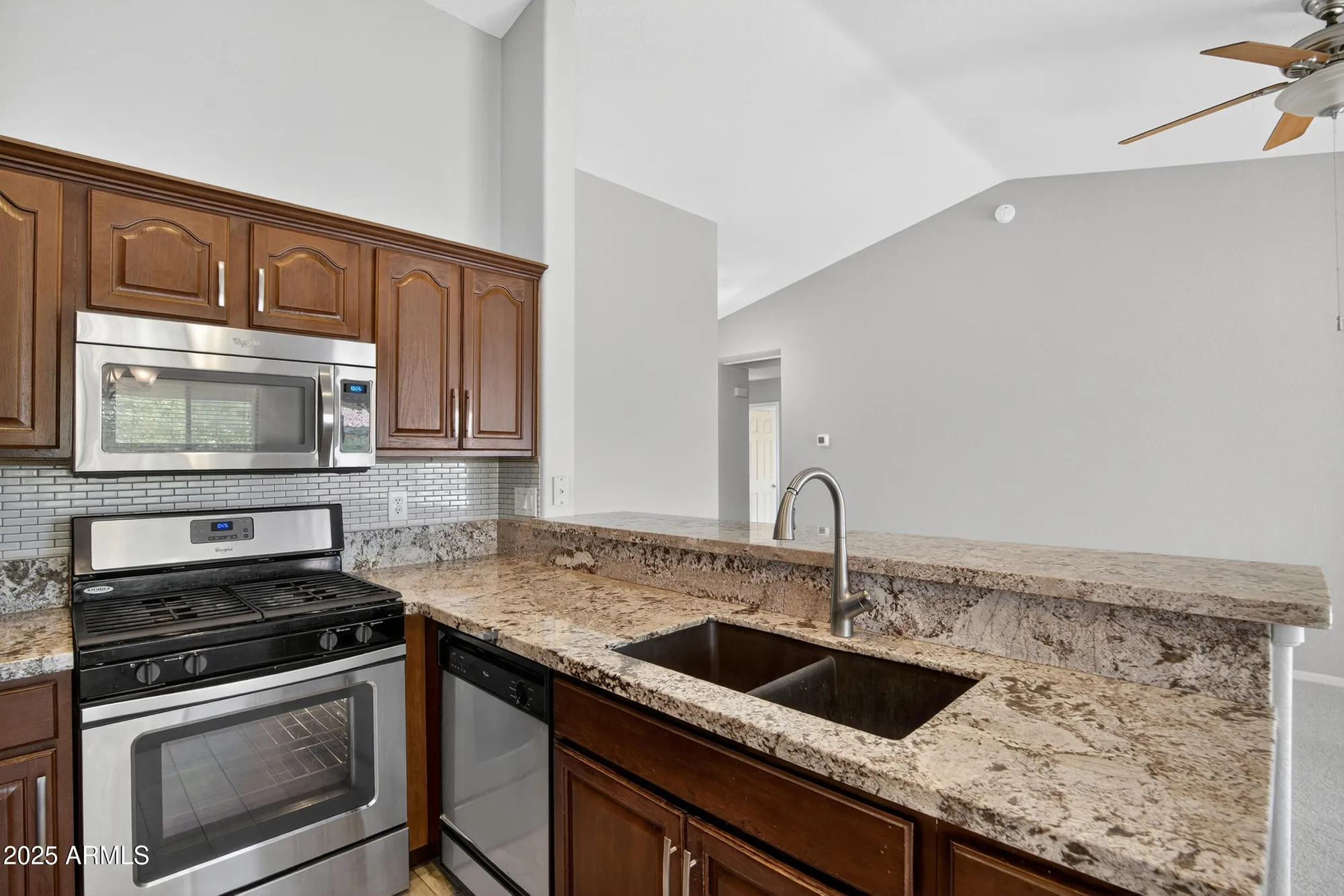 Property Slideshow image 6 of 23 | 8913 e minnesota ave, Sun Lakes, AZ, 85248