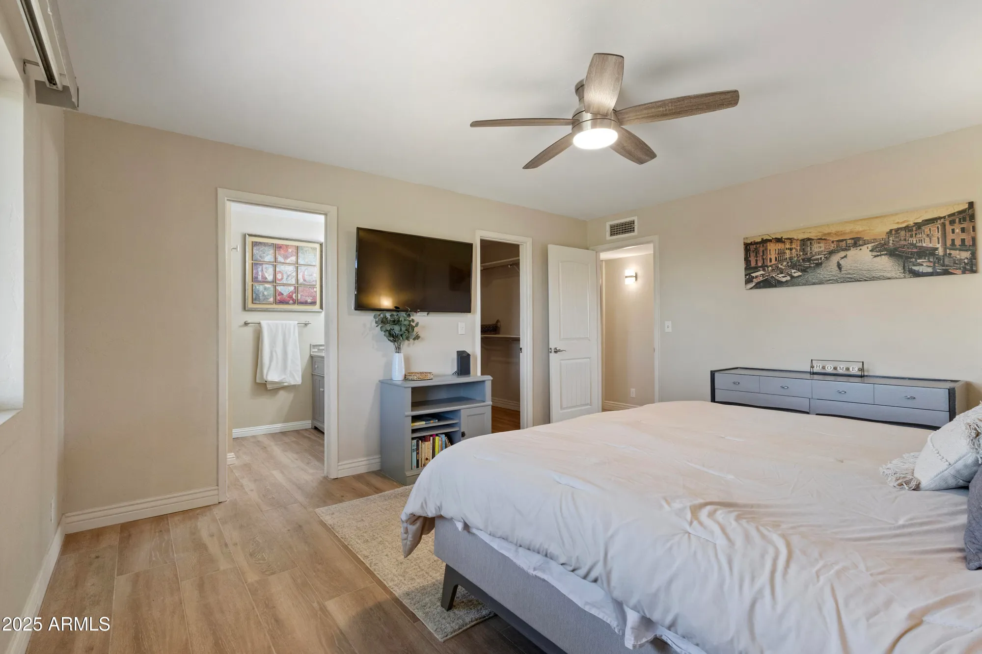 Property Slideshow image 17 of 34 | 4758 e delta ave, Mesa, AZ, 85206