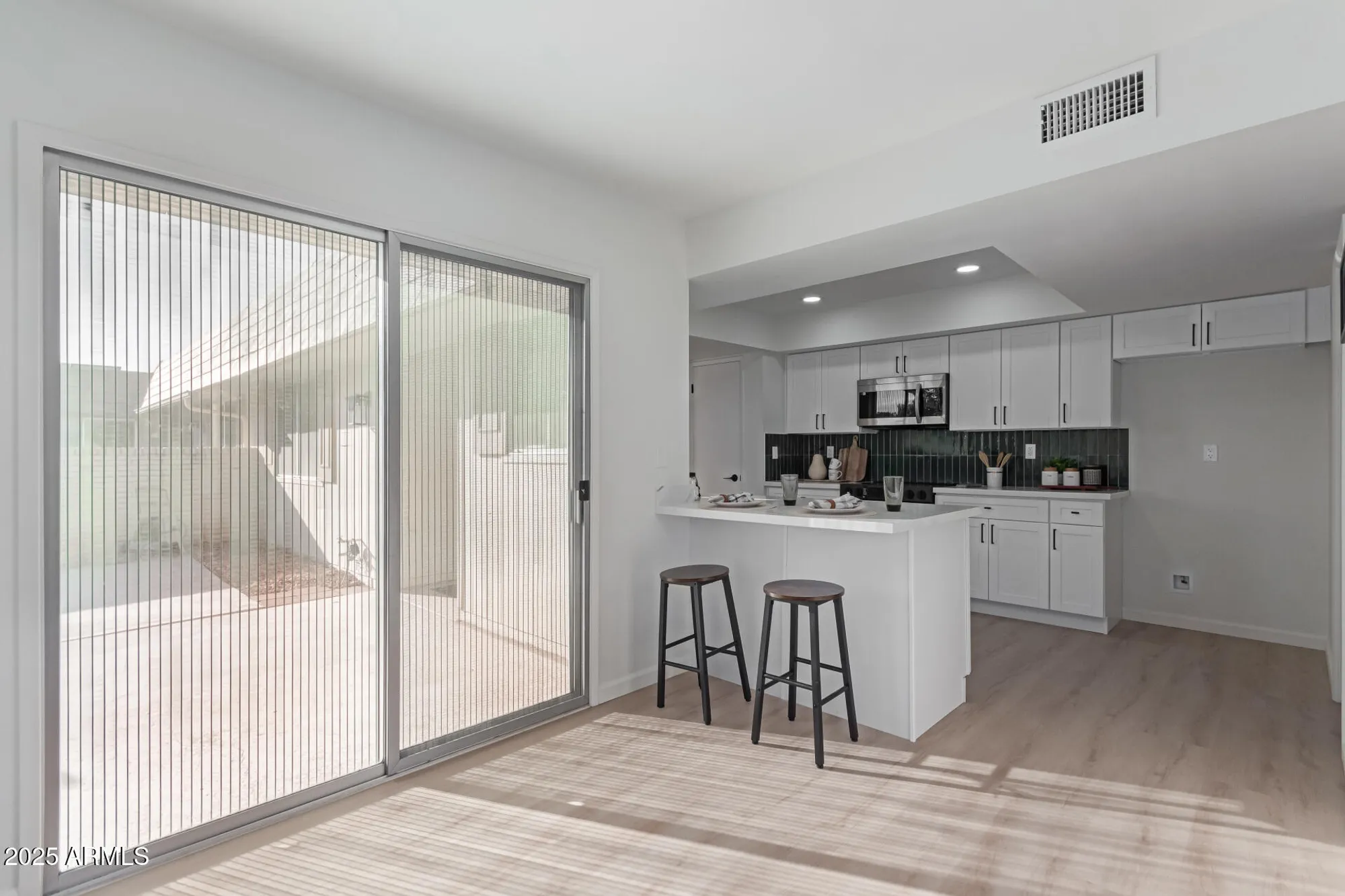 Property Slideshow image 8 of 28 | 13614 n hawthorn dr, Sun City, AZ, 85351